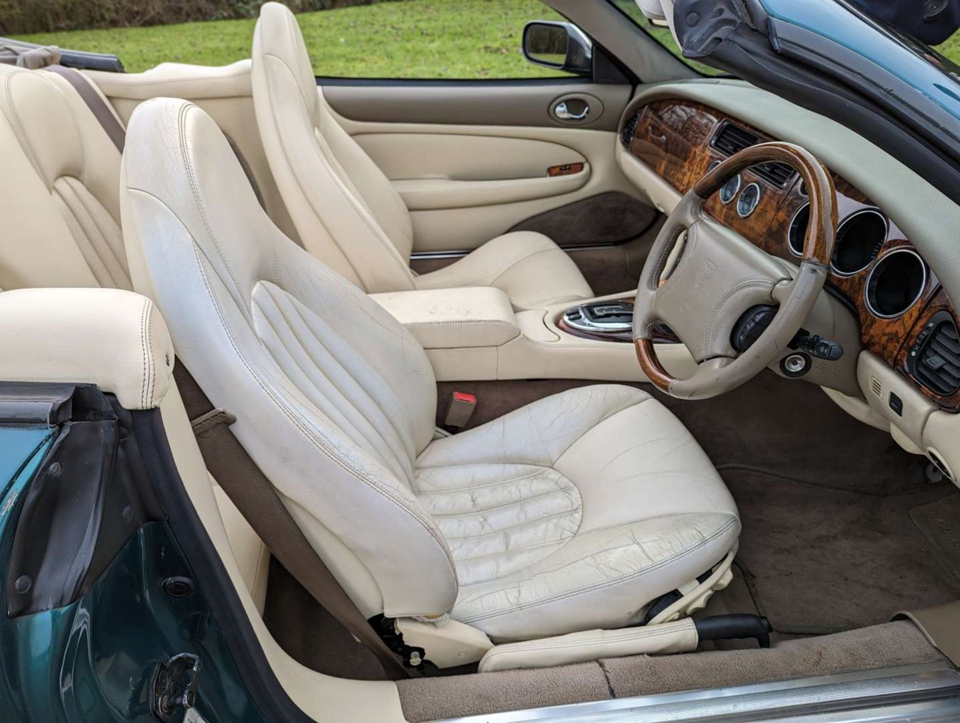 1997 JAGUAR XK8 4.0 CONVERTIBLE AUTO - Image 18 of 30