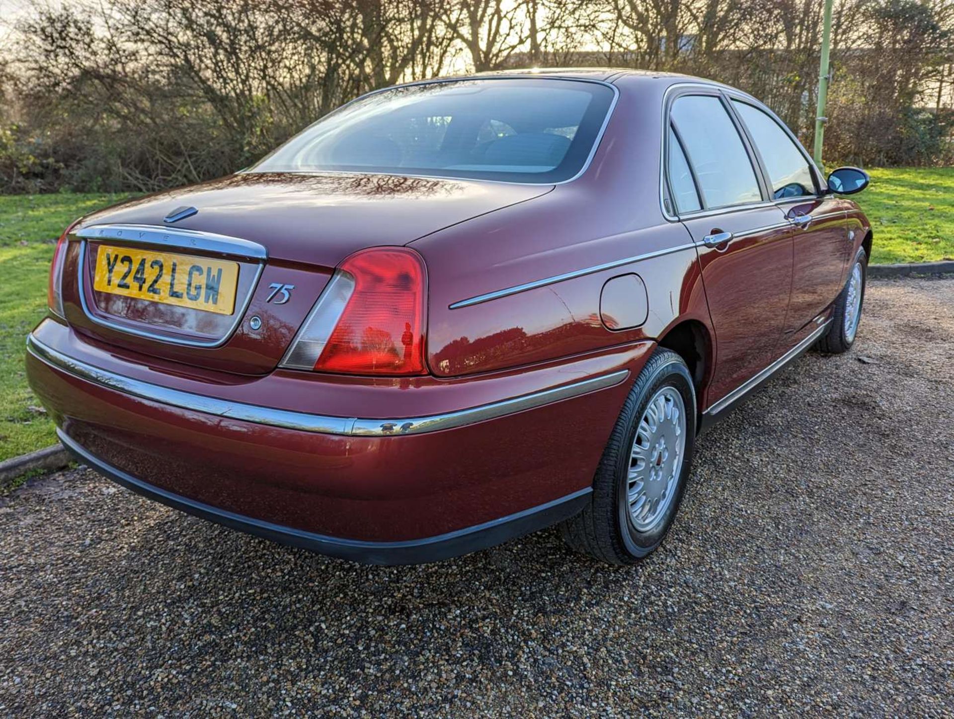 2001 ROVER 75 CLUB 2.5 V6 AUTOMATIC 14,641 MILES - Image 10 of 26