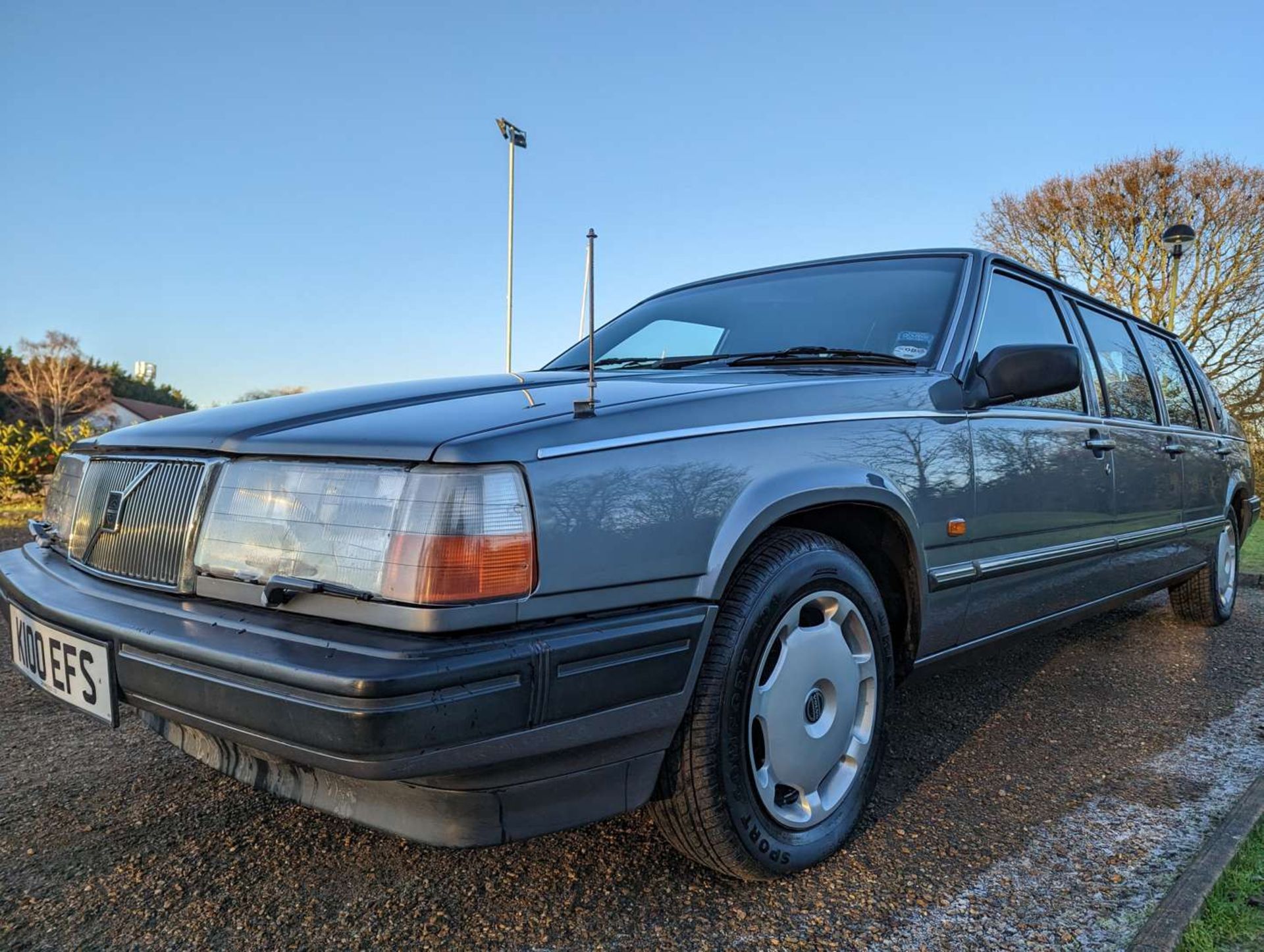 1993 VOLVO 940 WENTWORTH AUTO LIMO - Image 11 of 30