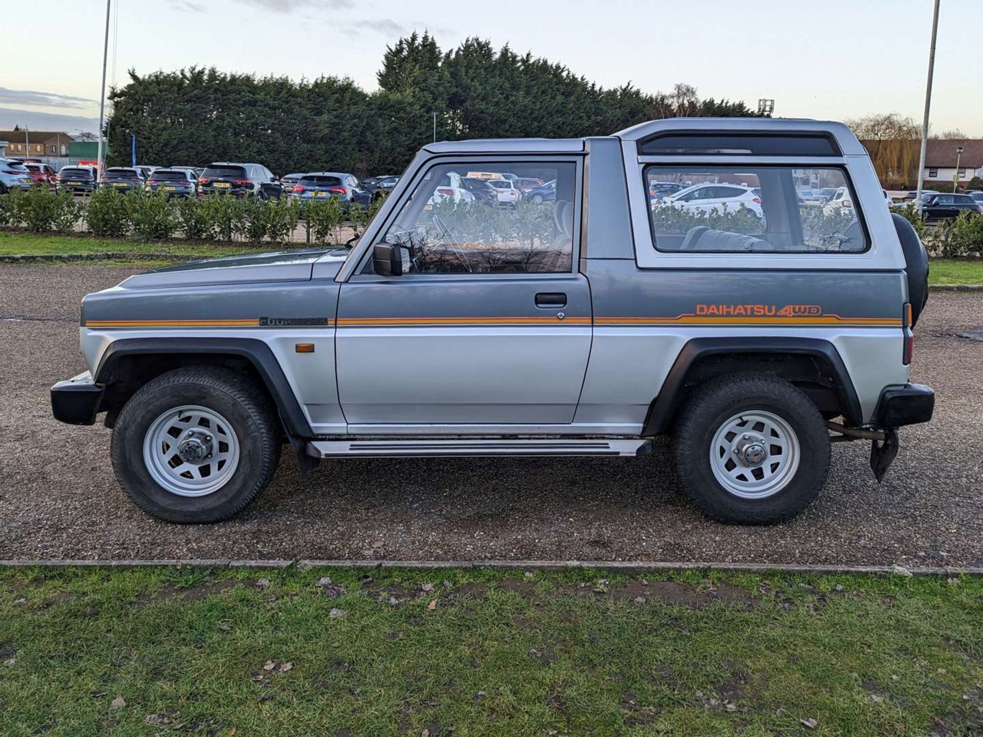 1989 DAIHATSU FOURTRAK EL - Image 4 of 29