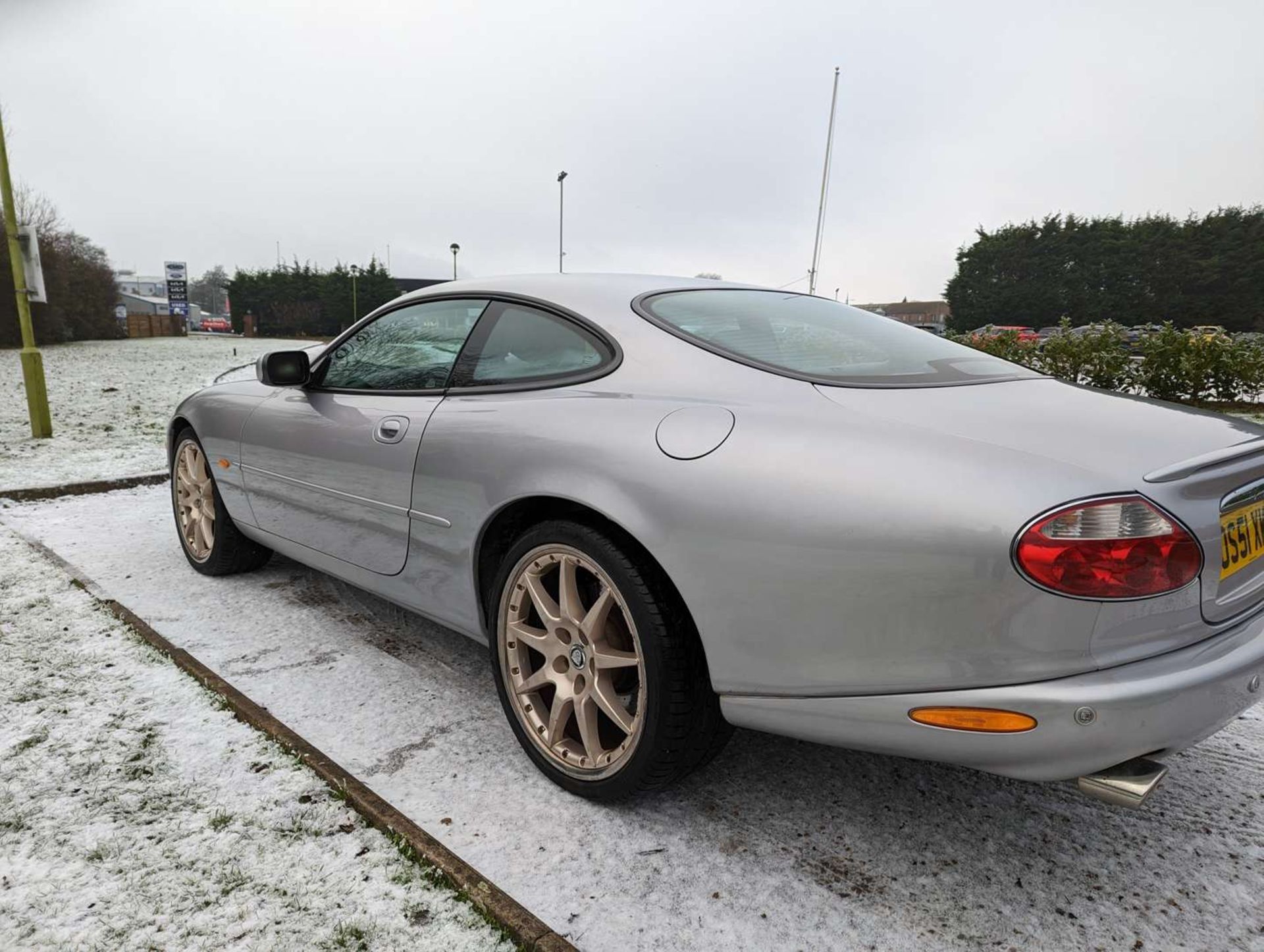 2001 JAGUAR XKR 4.0 AUTO - Image 12 of 25