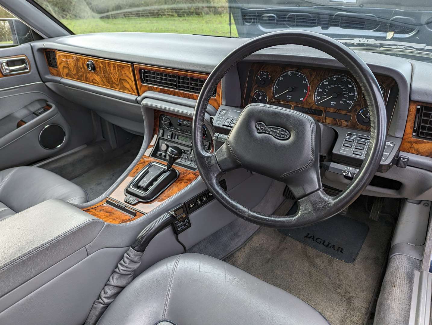 1990 DAIMLER 4.0 AUTO - Image 17 of 30