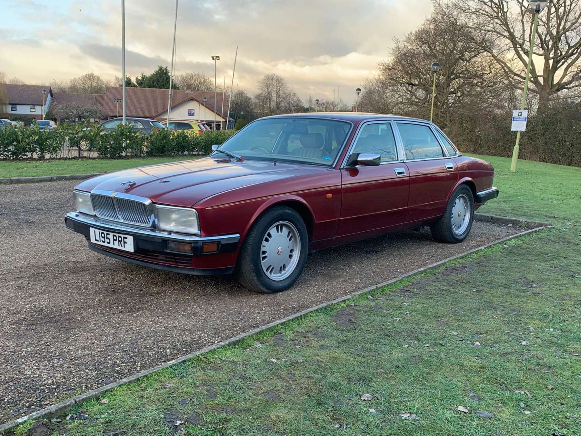 1993 JAGUAR SOVEREIGN 4.0 AUTO - Image 3 of 30