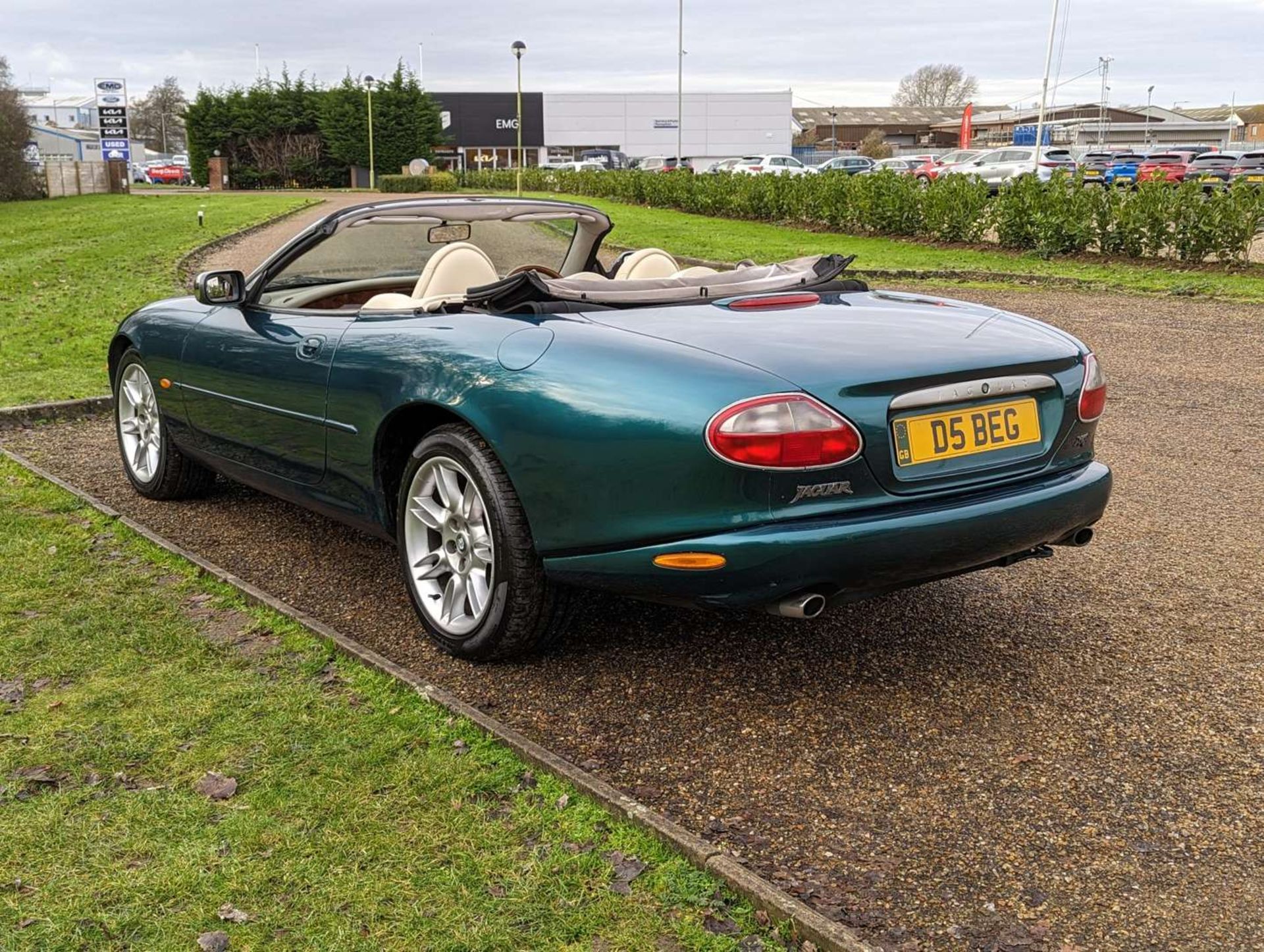 1997 JAGUAR XK8 4.0 CONVERTIBLE AUTO - Image 5 of 30