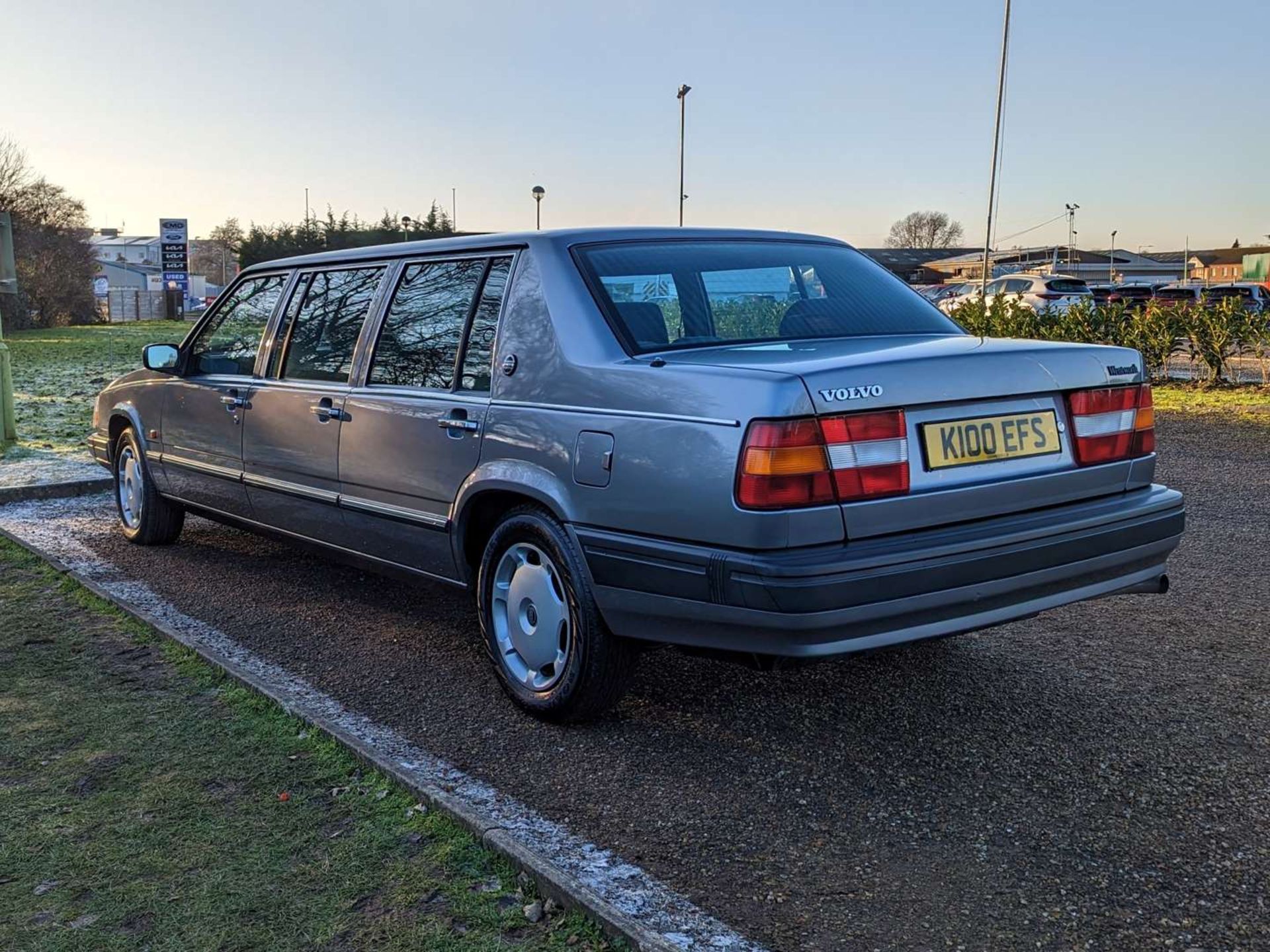 1993 VOLVO 940 WENTWORTH AUTO LIMO - Image 5 of 30