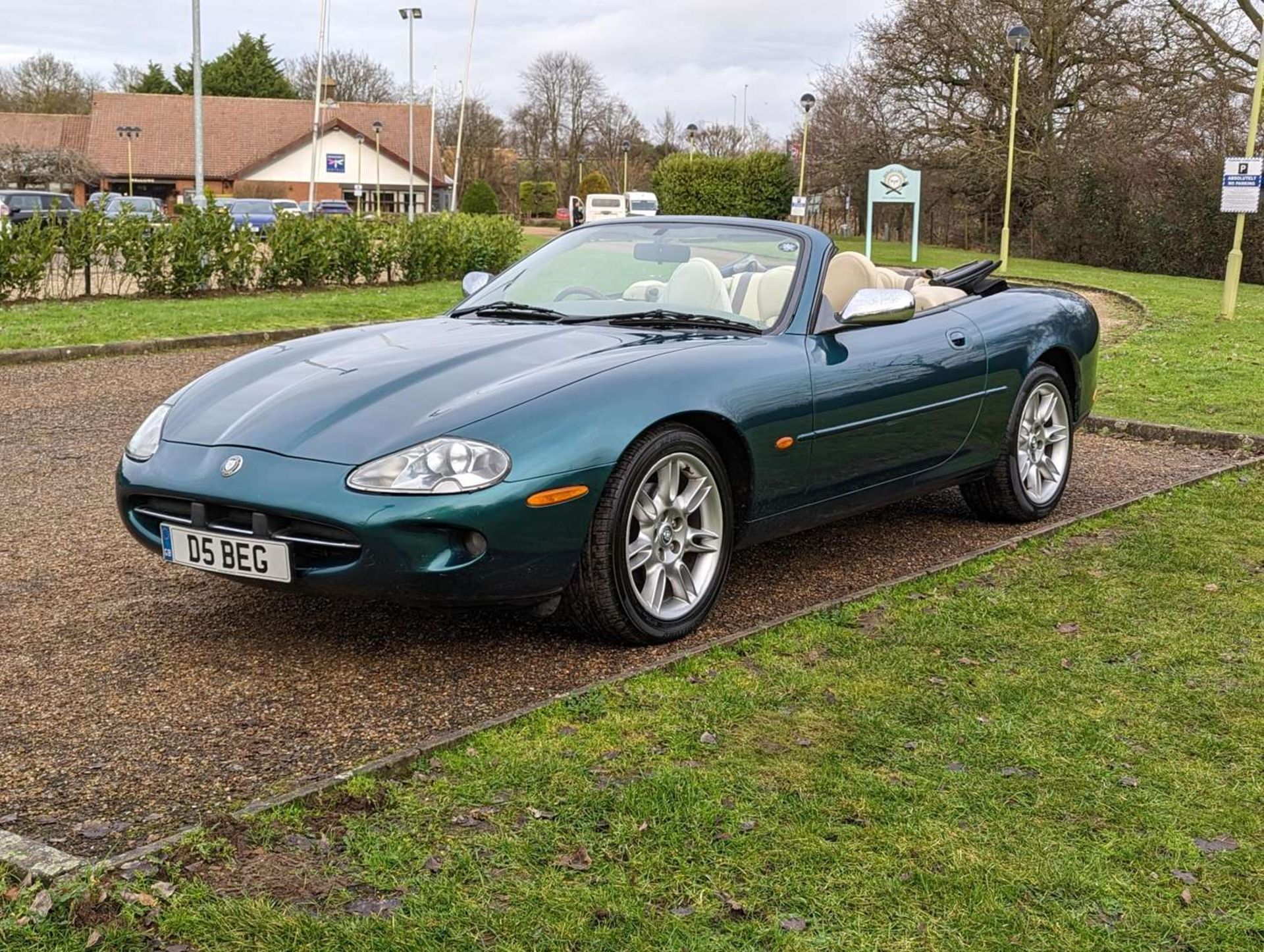 1997 JAGUAR XK8 4.0 CONVERTIBLE AUTO - Image 3 of 30