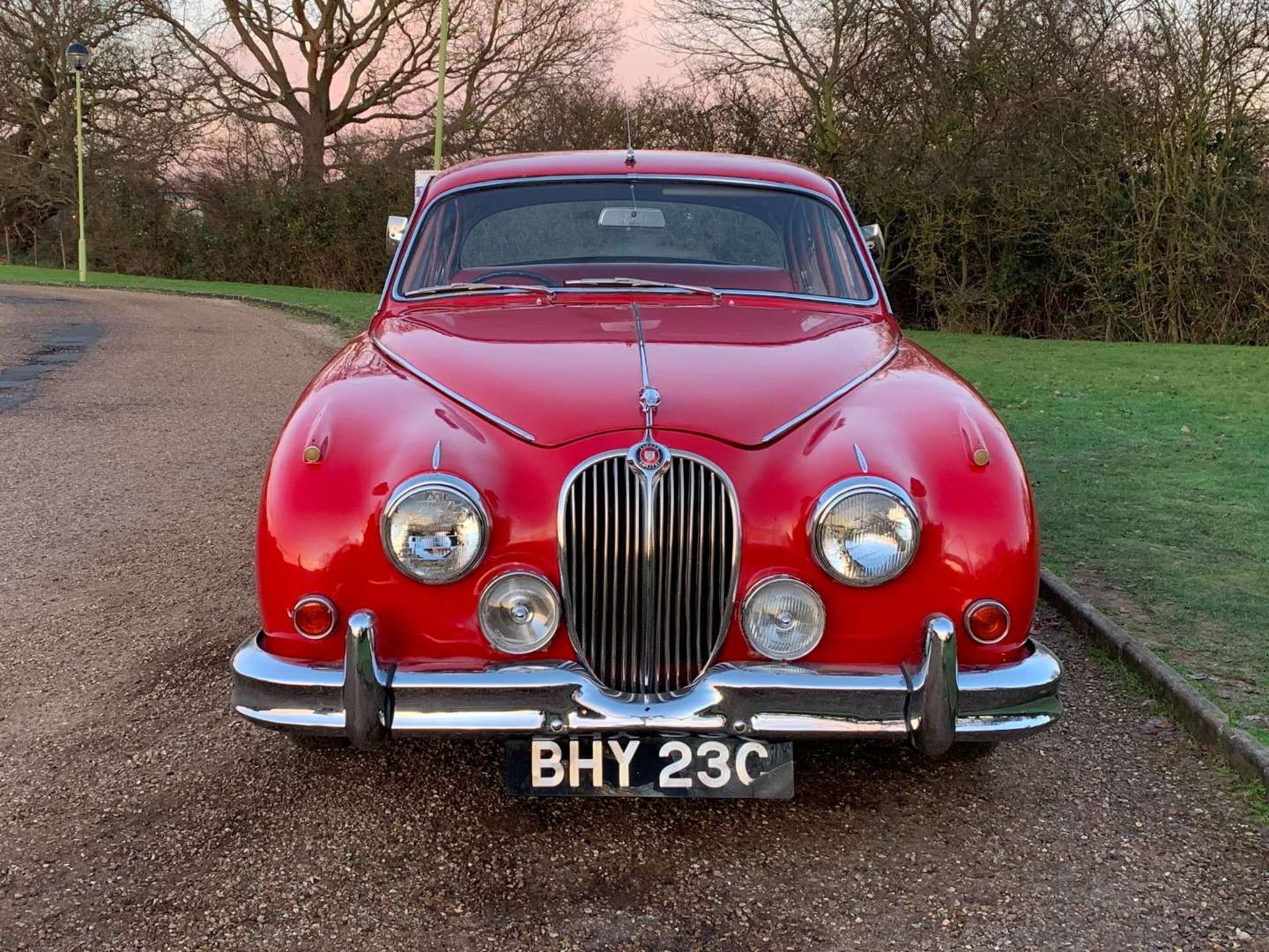 1965 JAGUAR MKII 2.4 - Image 2 of 30