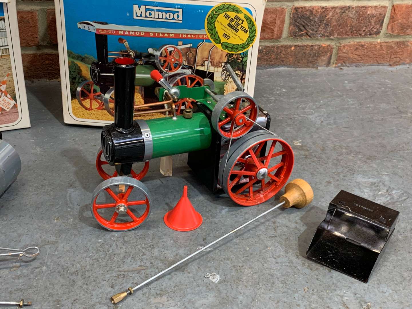 Two Boxed Mamod Steam Rollers - Image 2 of 5