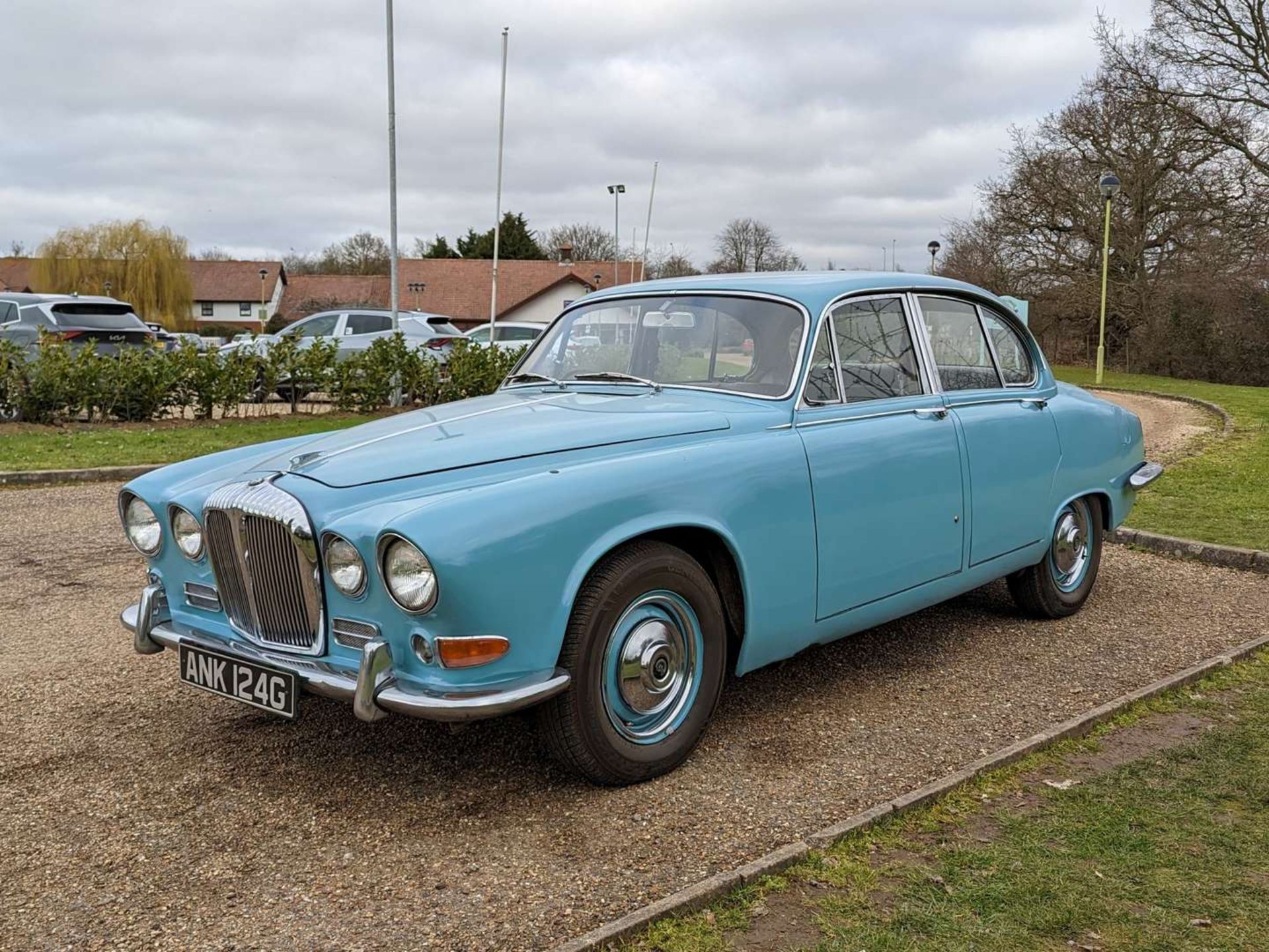 1969 DAIMLER 420 SOVEREIGN - Image 3 of 30