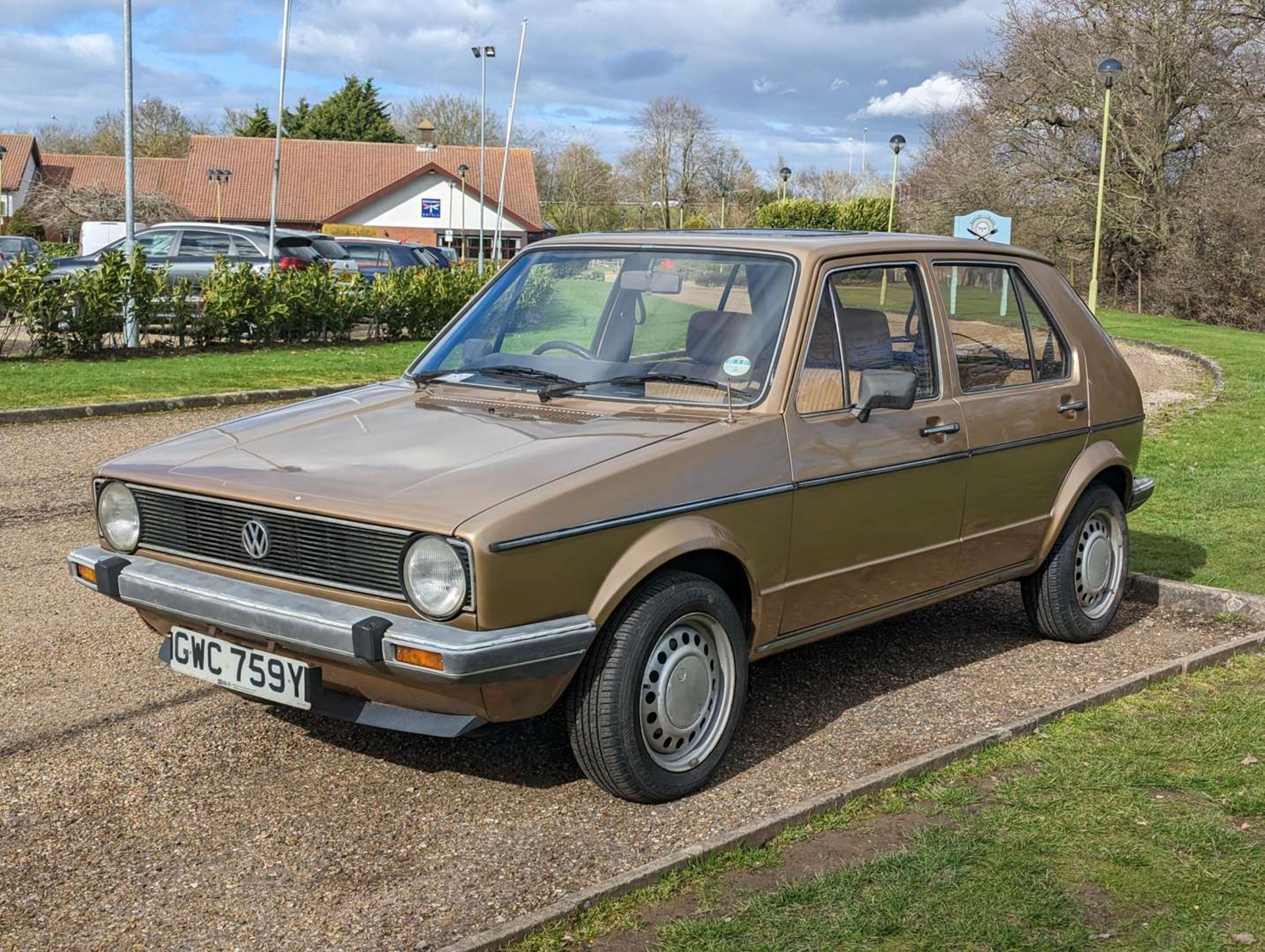 1982 VW GOLF GL AUTO - Image 3 of 26