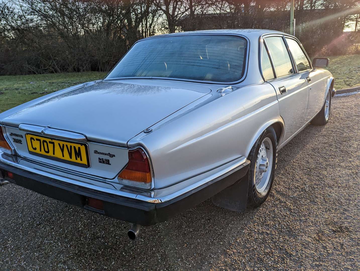 1985 JAGUAR SOVEREIGN 5.3 V12 HE AUTO SERIES III - Image 10 of 30