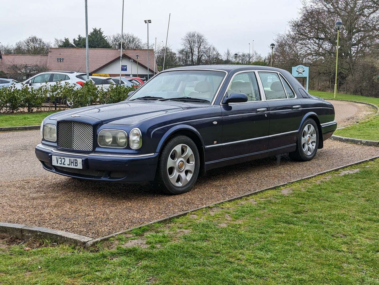 2000 BENTLEY ARNAGE RED LABEL AUTO - Image 3 of 28