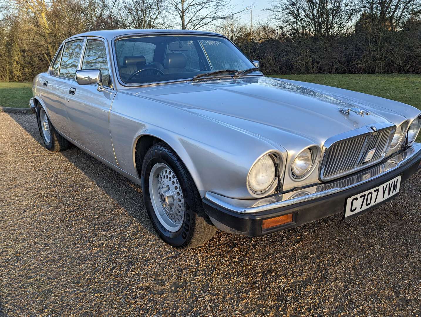 1985 JAGUAR SOVEREIGN 5.3 V12 HE AUTO SERIES III - Image 9 of 30