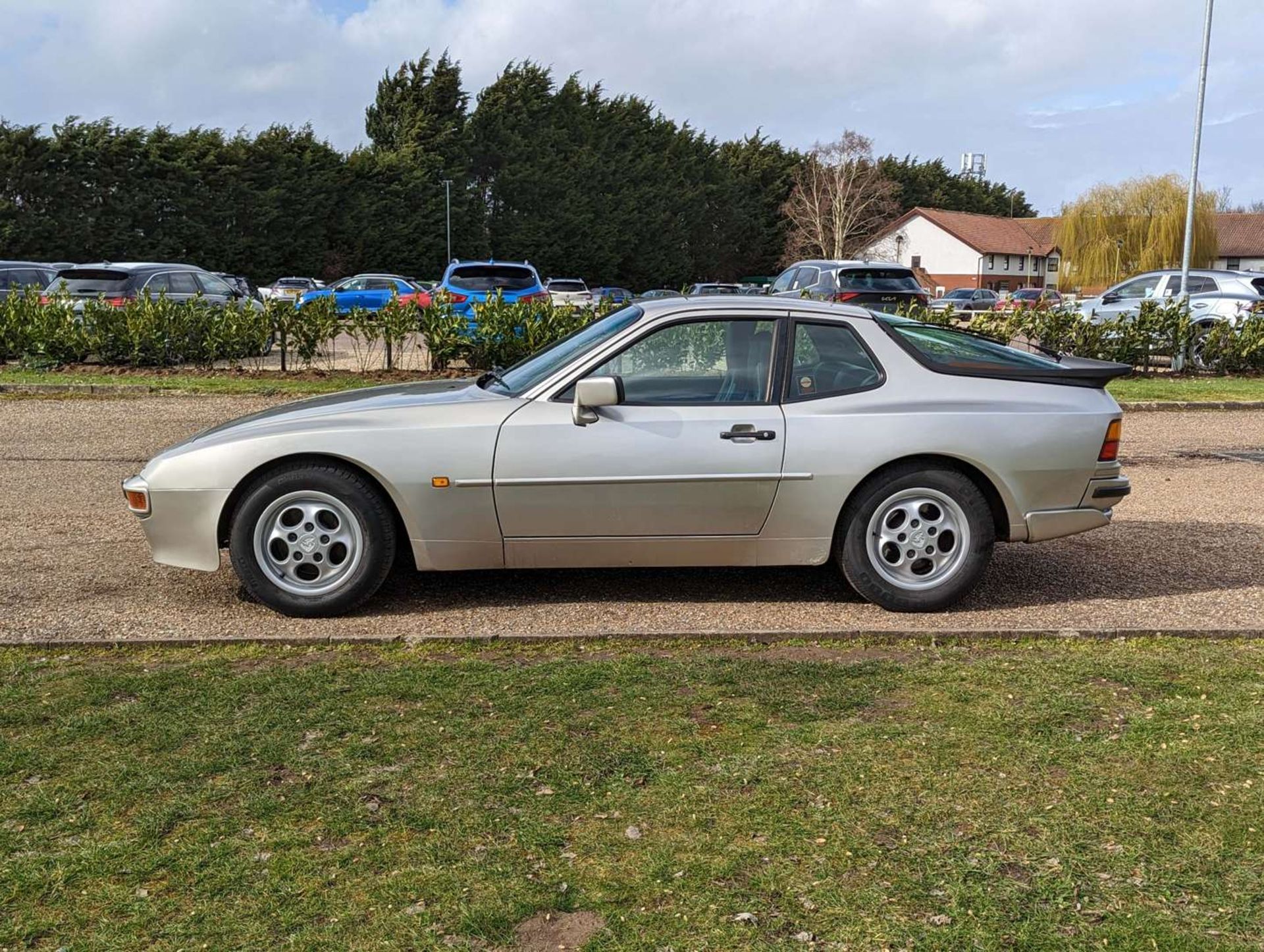 1987 PORSCHE 944 LUX - Image 4 of 30