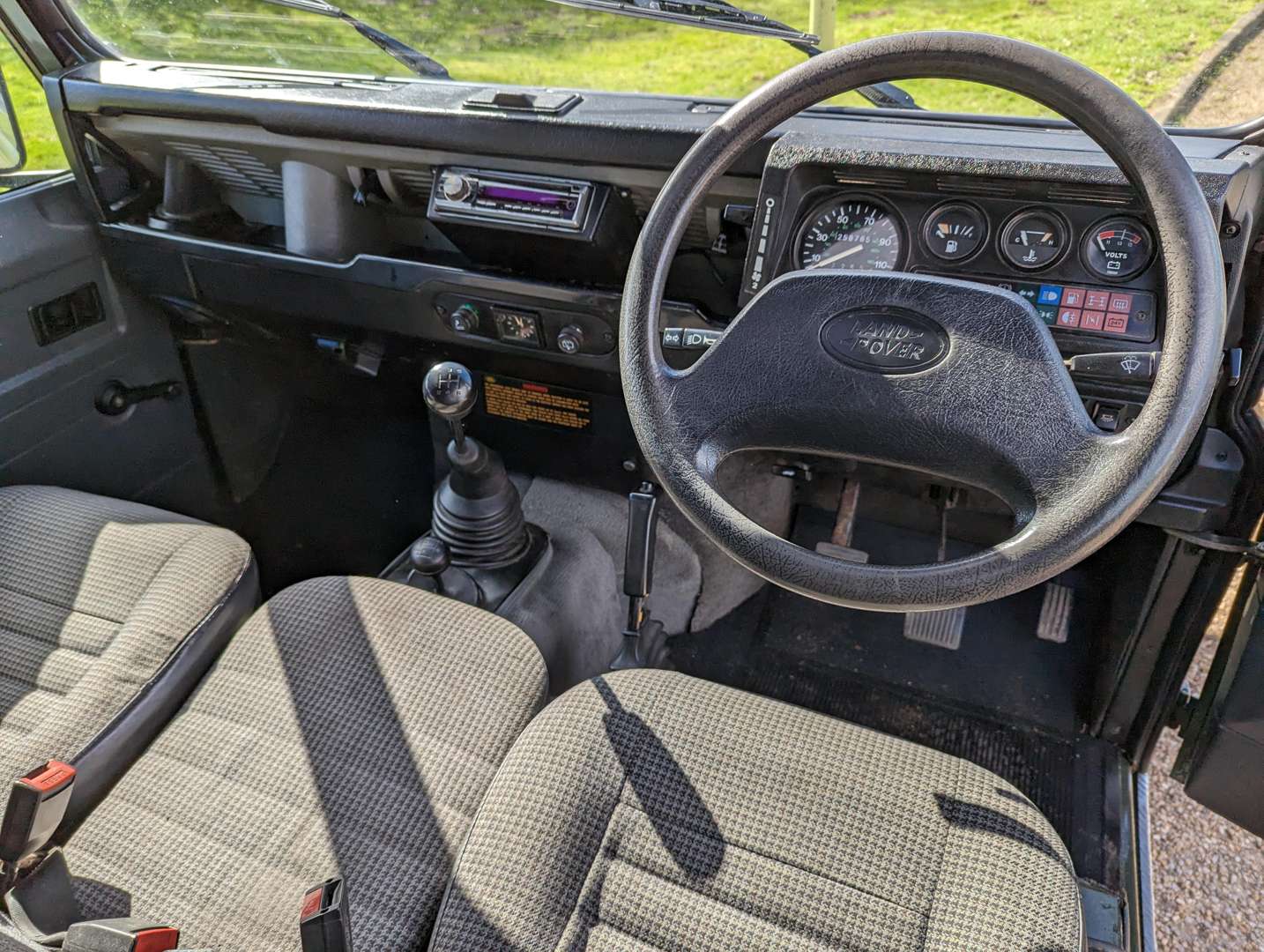 1993 LAND ROVER 110 DEFENDER TD - Image 18 of 30