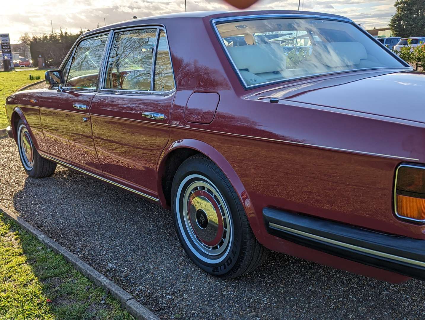 1990 ROLLS ROYCE SILVER SPIRIT II - Image 11 of 30