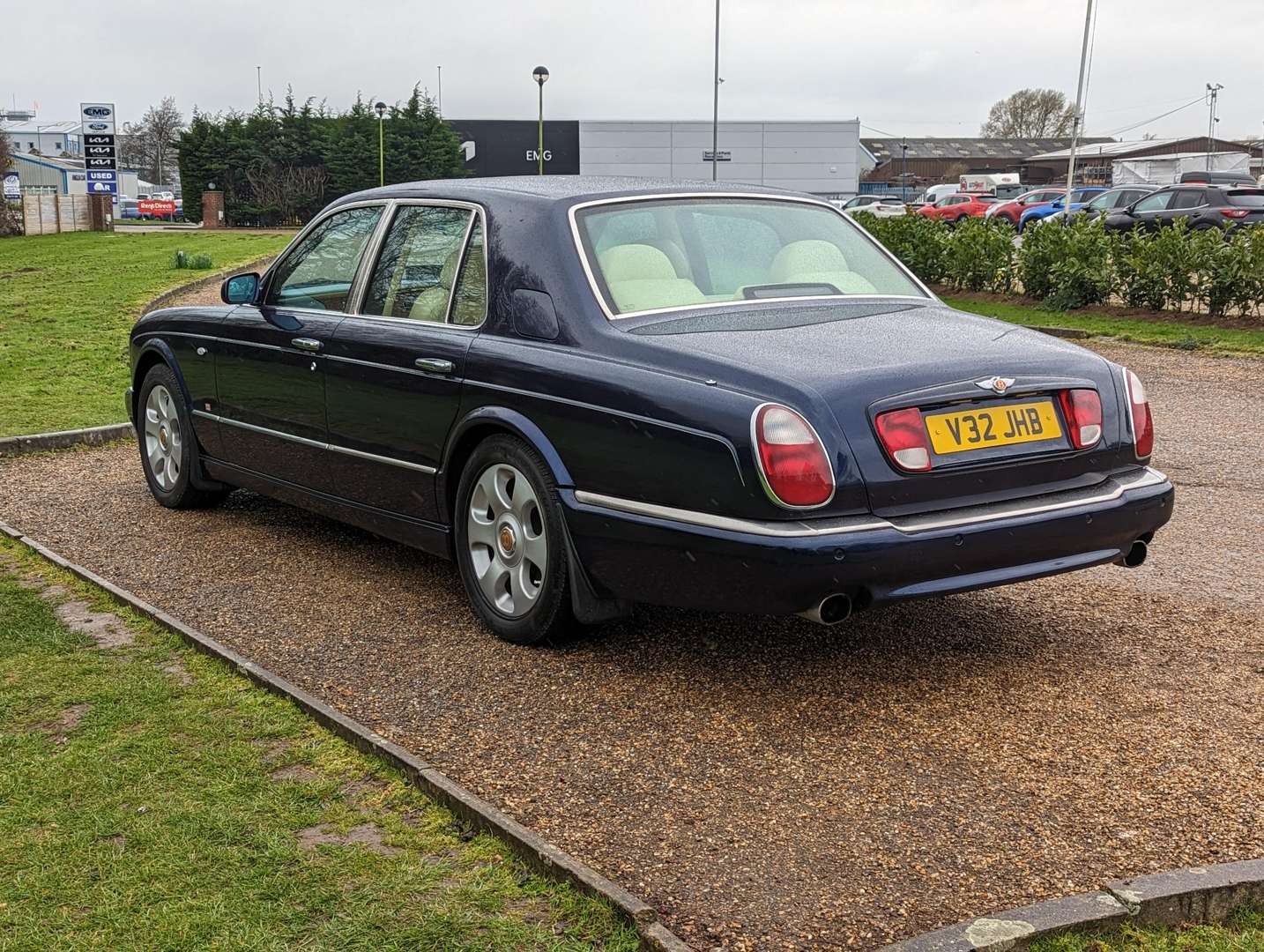 2000 BENTLEY ARNAGE RED LABEL AUTO - Image 5 of 28