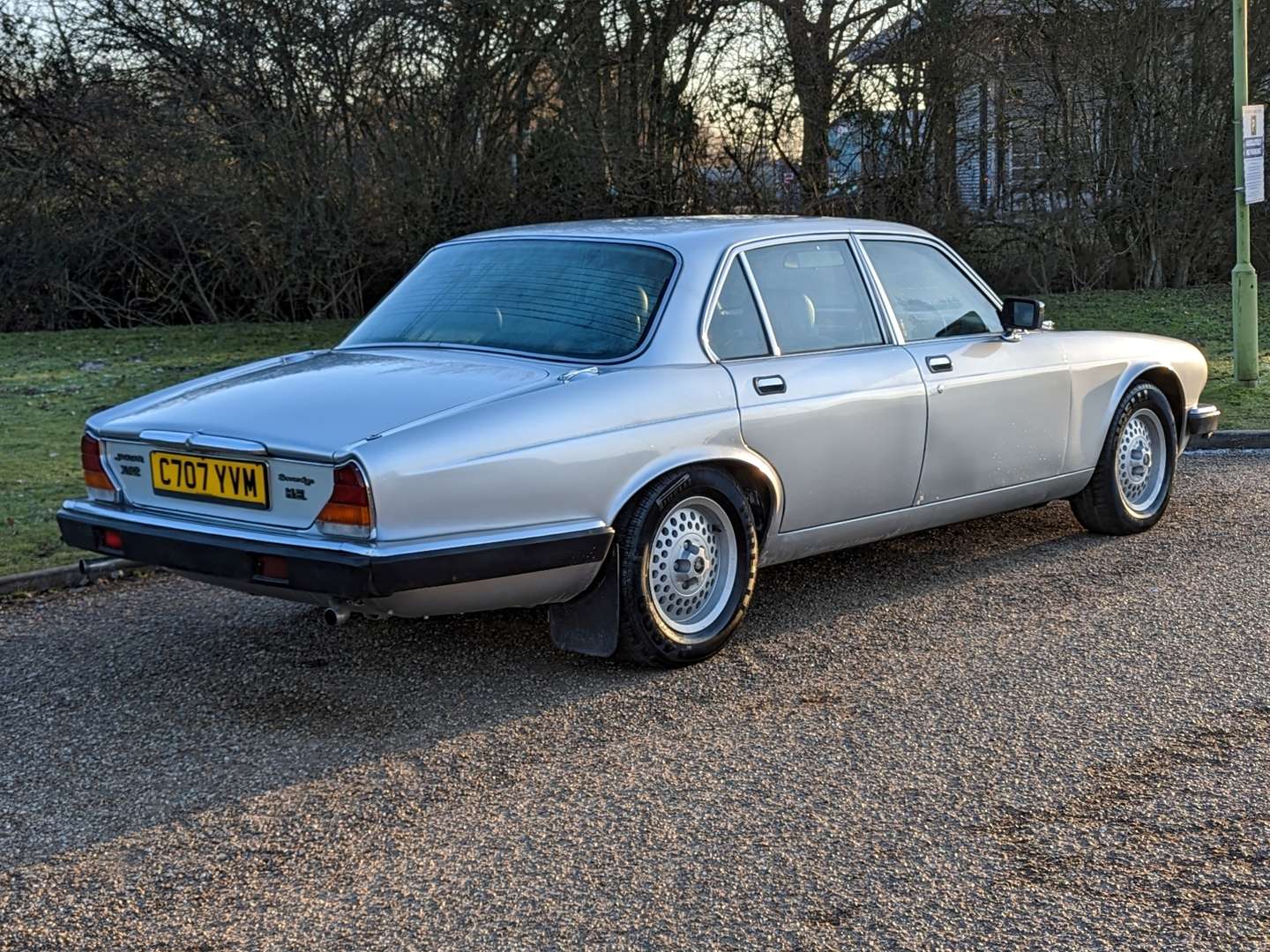 1985 JAGUAR SOVEREIGN 5.3 V12 HE AUTO SERIES III - Image 7 of 30