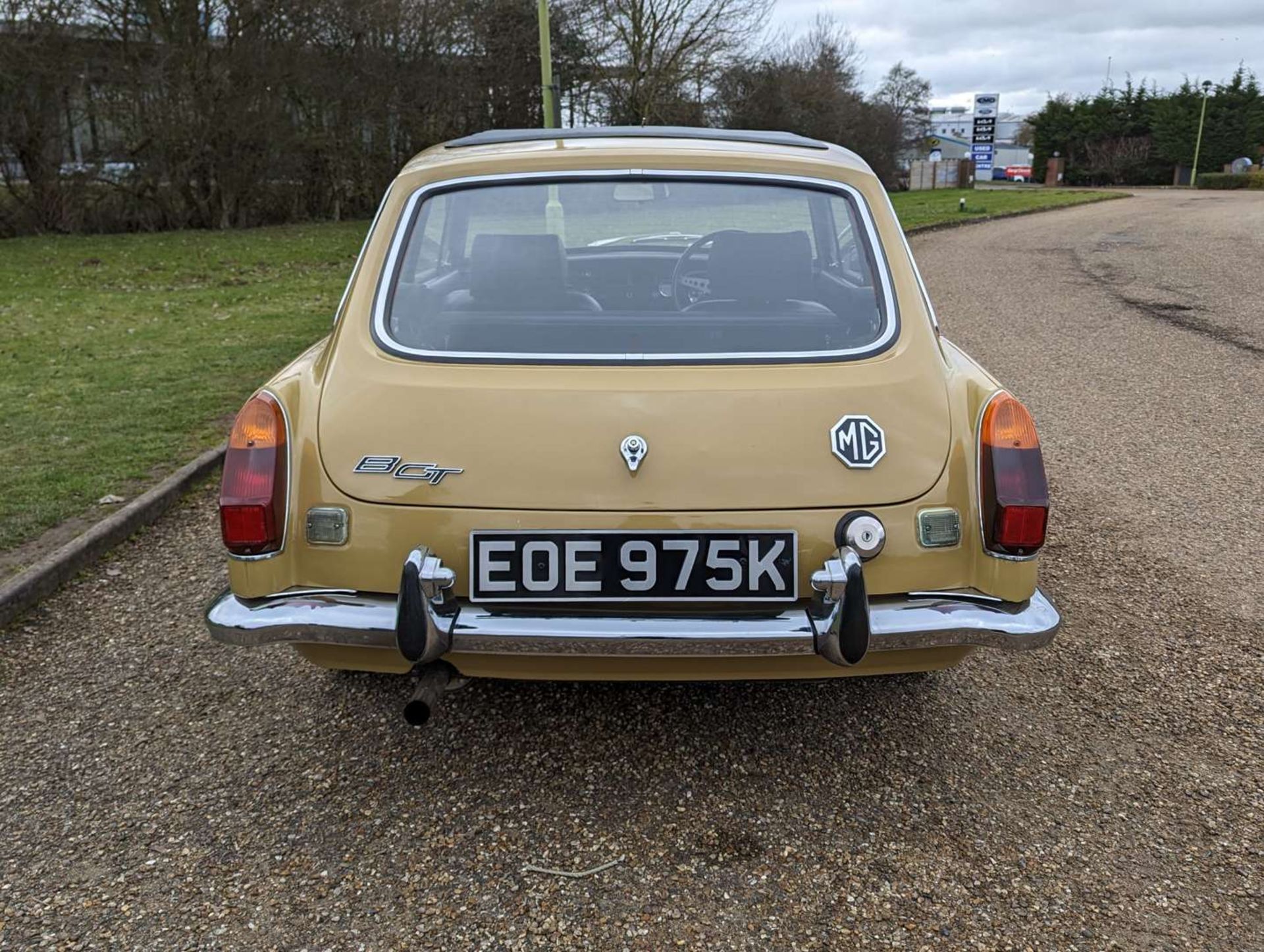 1972 MG B GT AUTO - Image 6 of 30