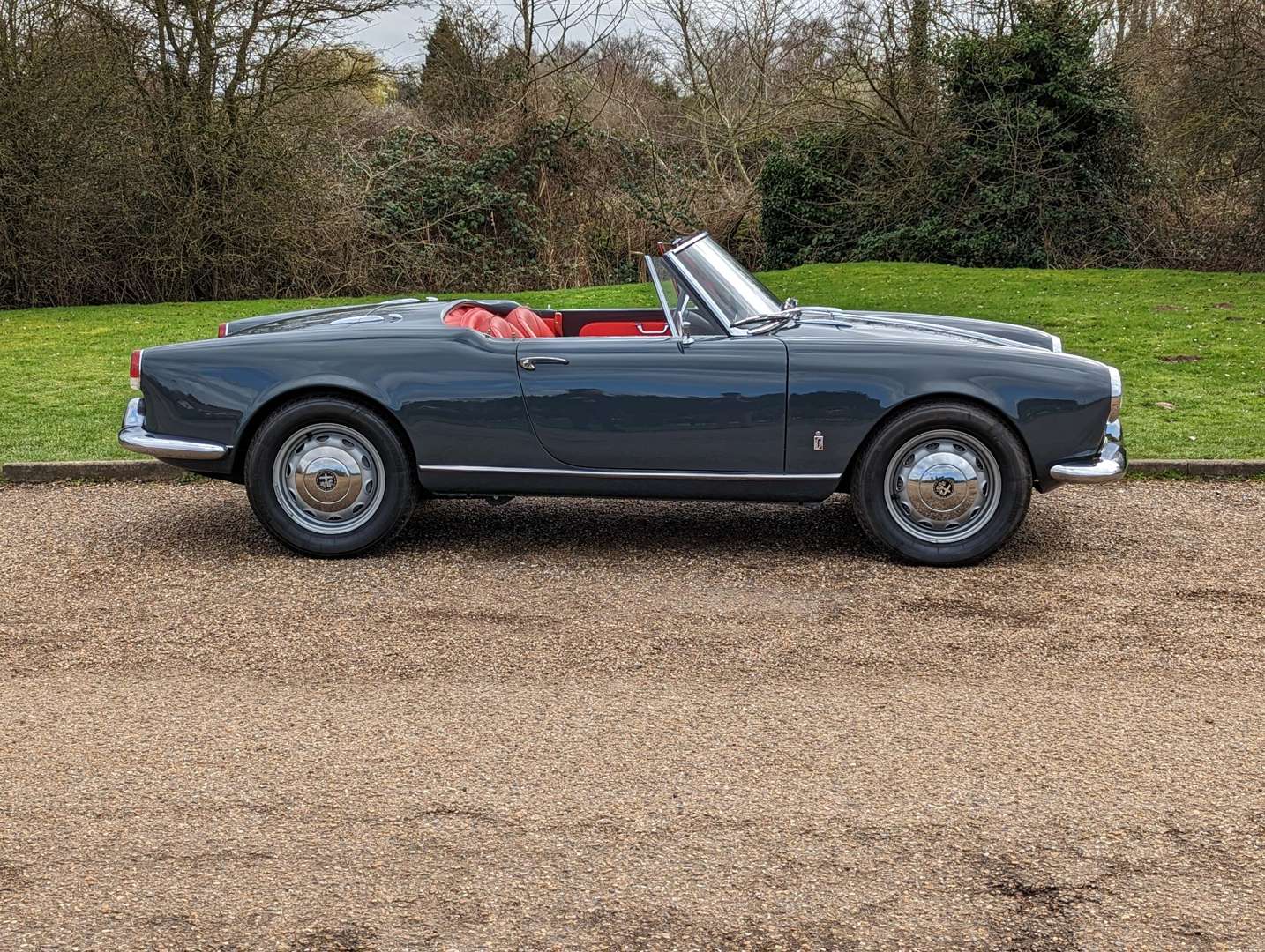 1960 ALFA ROMEO GIULIETTA SPIDER VELOCE LHD - Image 8 of 27