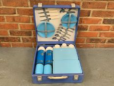 Brexton Picnic Hamper