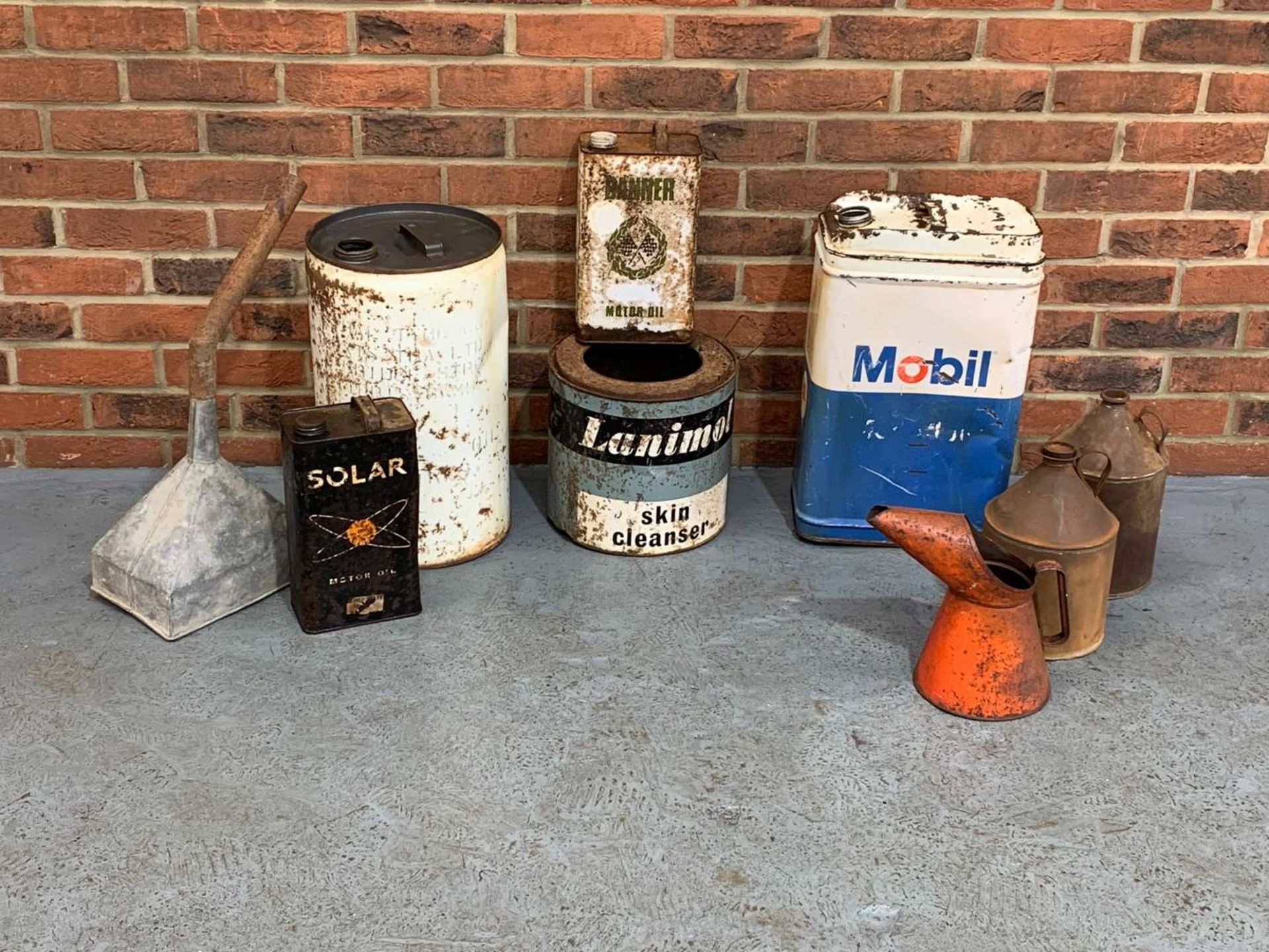 Mixed Lot of Vintage Cans