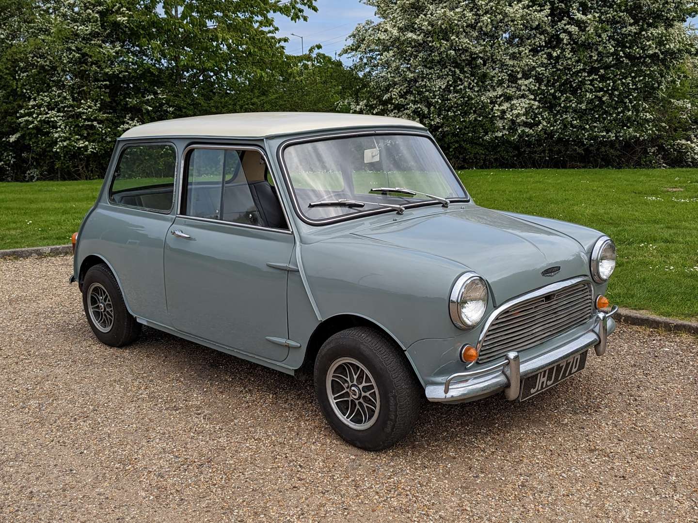 1966 AUSTIN MINI COOPER MKI