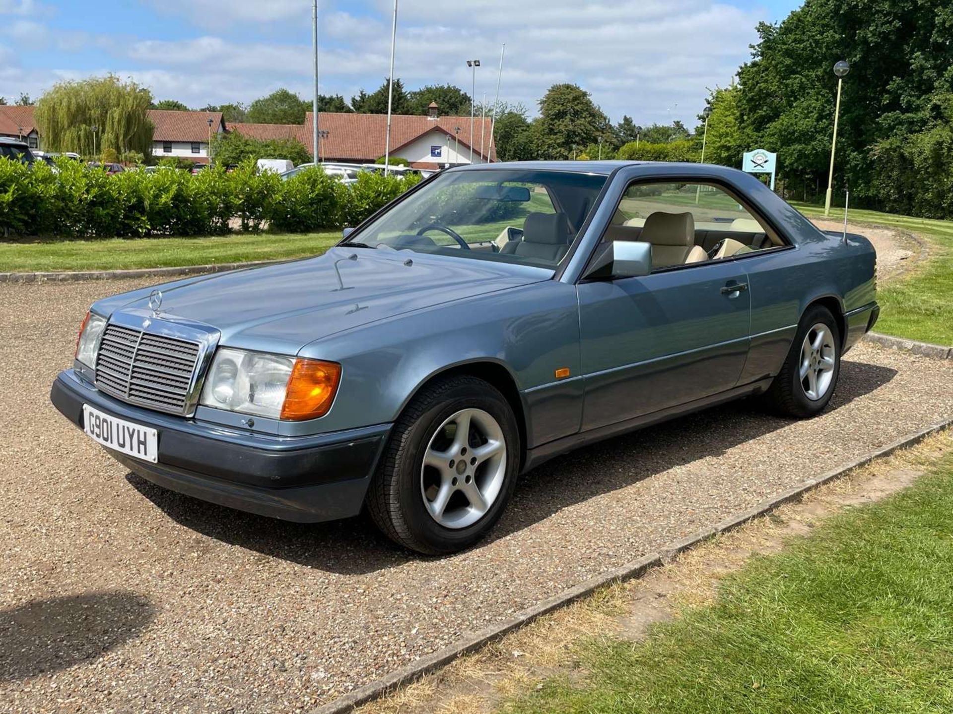 1989 MERCEDES 300CE AUTO - Image 3 of 20