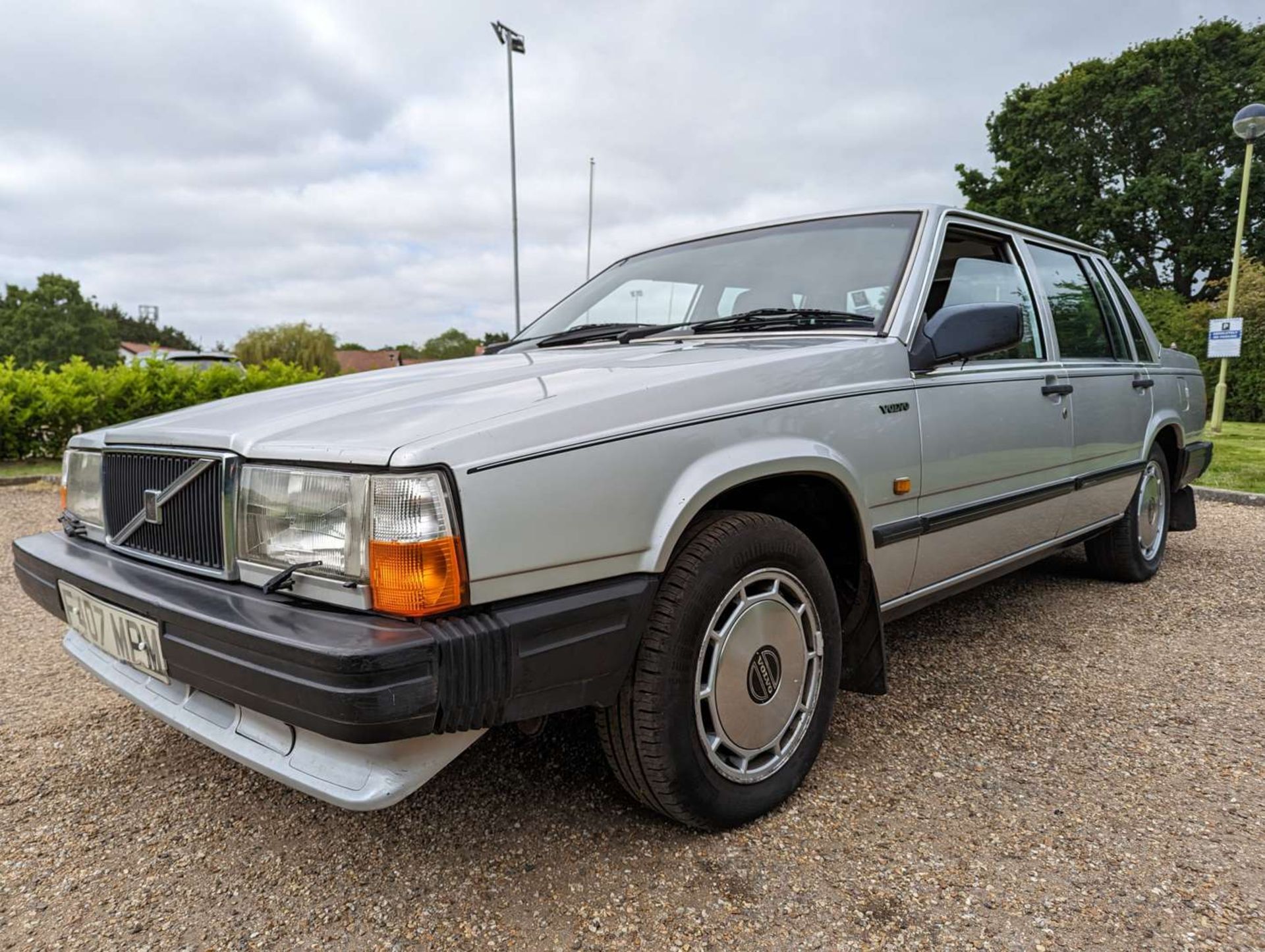 1988 VOLVO 740 GLE - Image 12 of 30