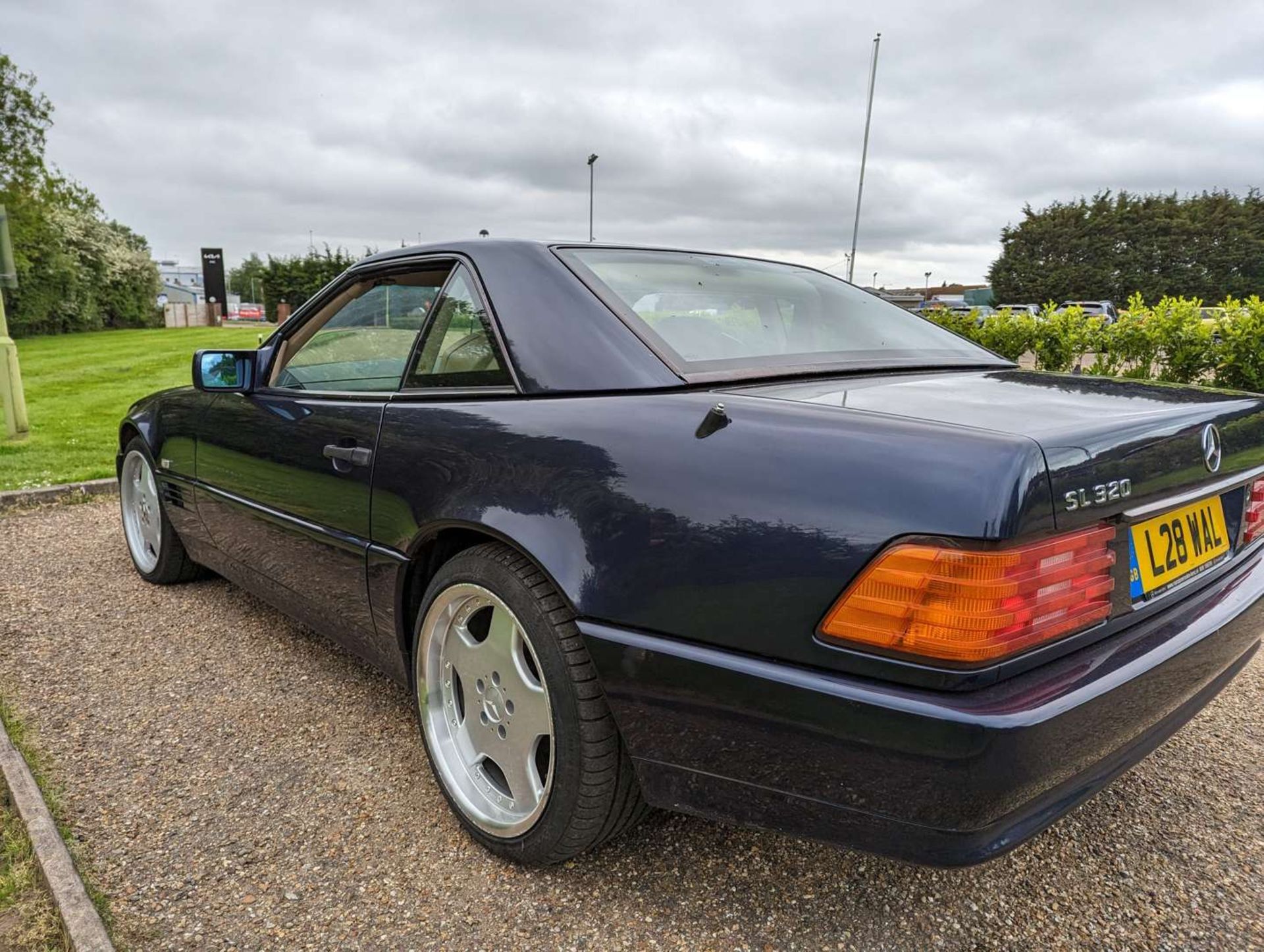 1995 MERCEDES R129 SL320 AUTO - Image 24 of 53