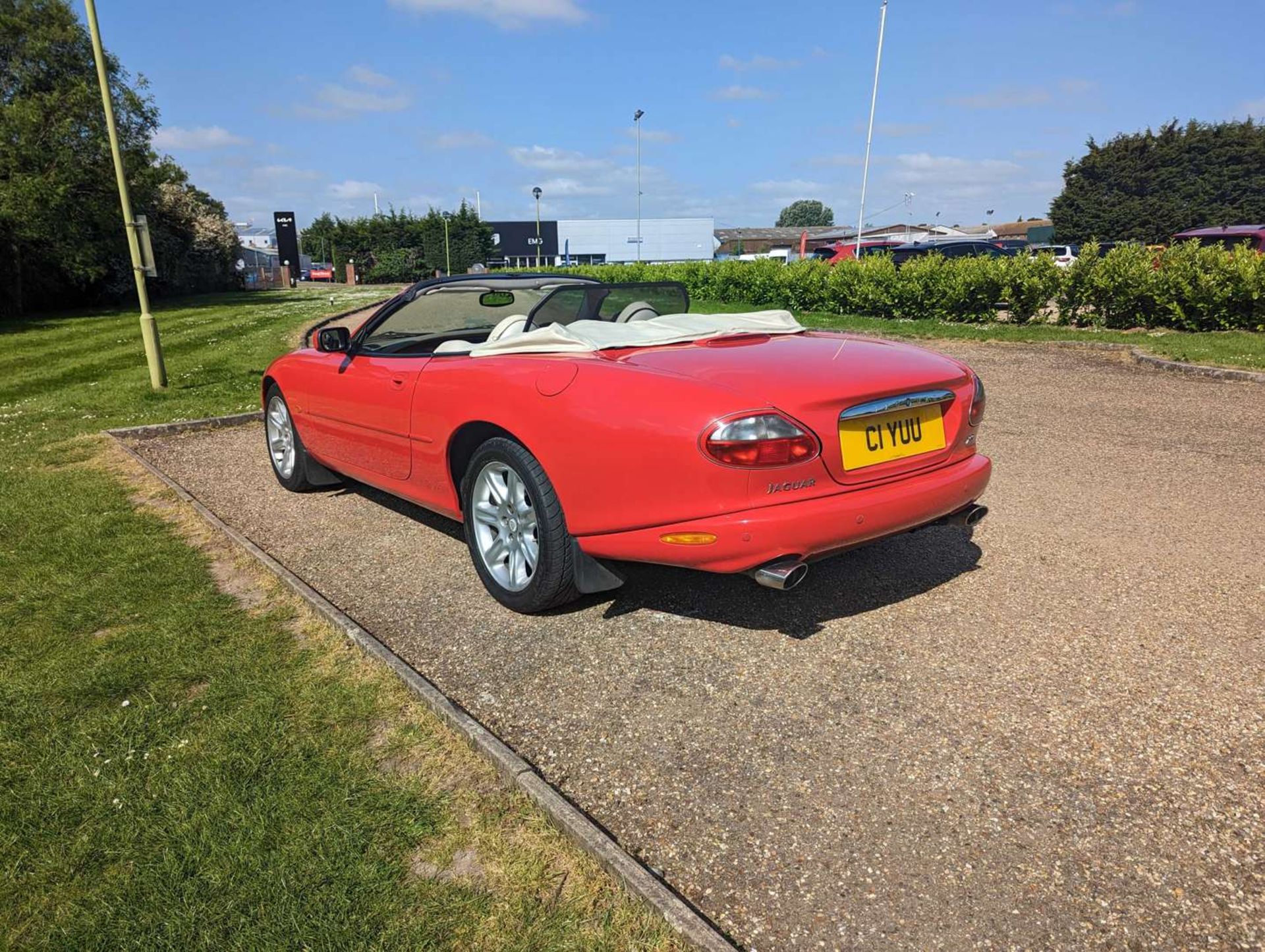 1999 JAGUAR XK8 4.0 CONVERTIBLE AUTO - Image 3 of 55