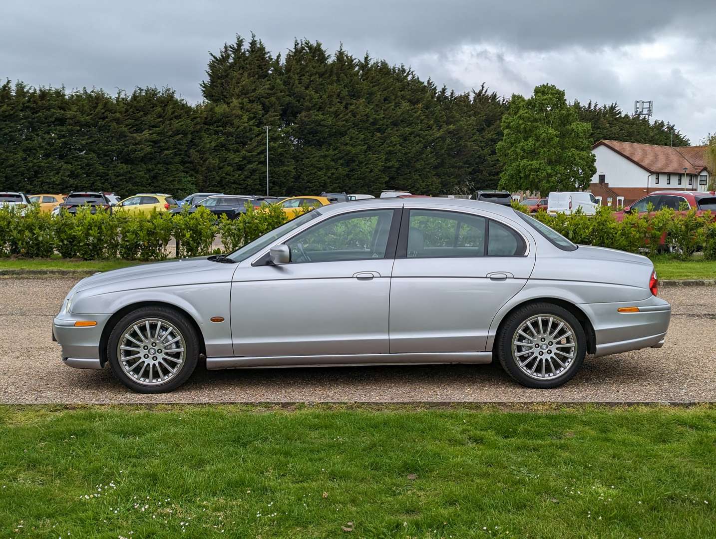 2001 JAGUAR S-TYPE 4.0 V8 AUTO - Image 8 of 56