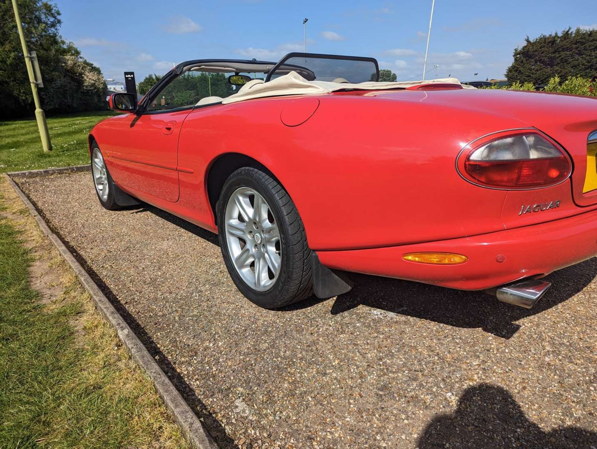 1999 JAGUAR XK8 4.0 CONVERTIBLE AUTO - Image 23 of 55