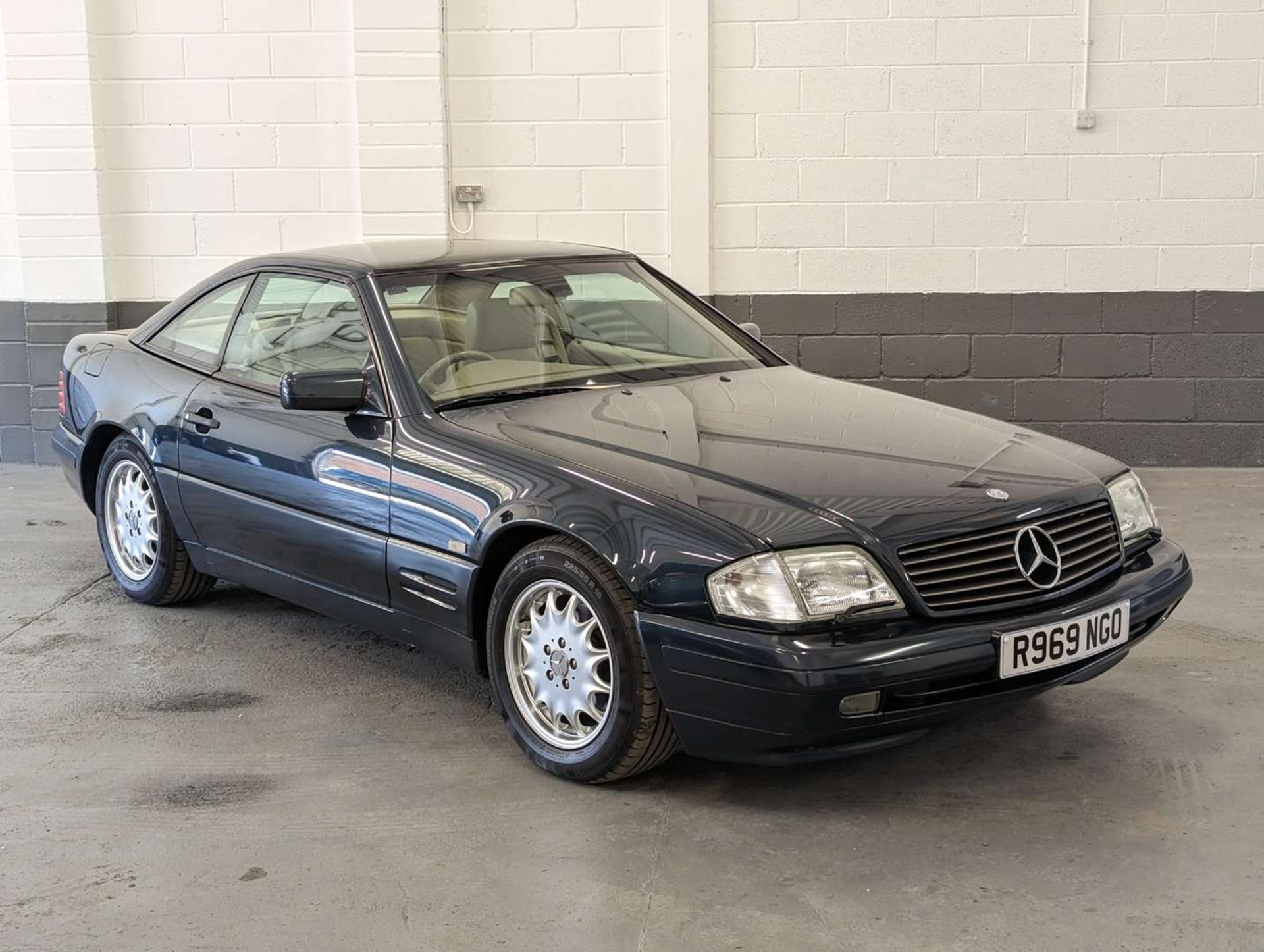 1998 MERCEDES R129 SL 320 AUTO - Image 24 of 26