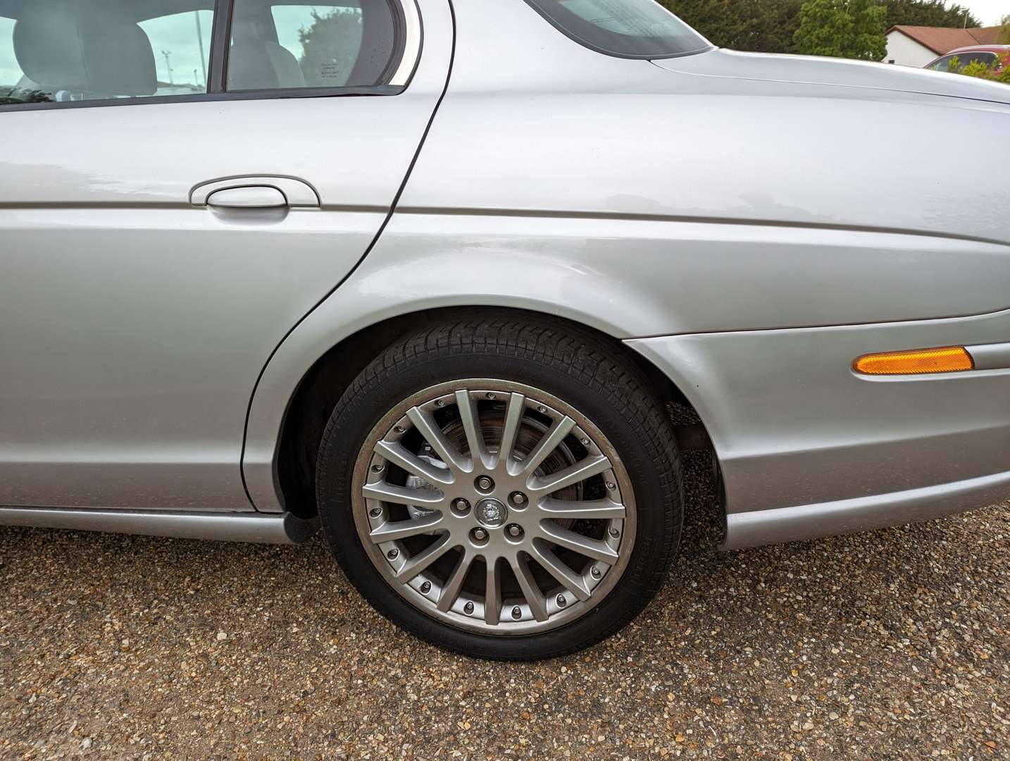 2001 JAGUAR S-TYPE 4.0 V8 AUTO - Image 25 of 56