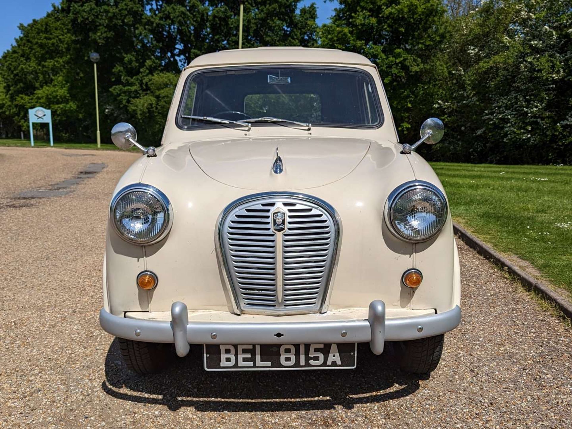 1962 AUSTIN A35 VAN - Image 2 of 30