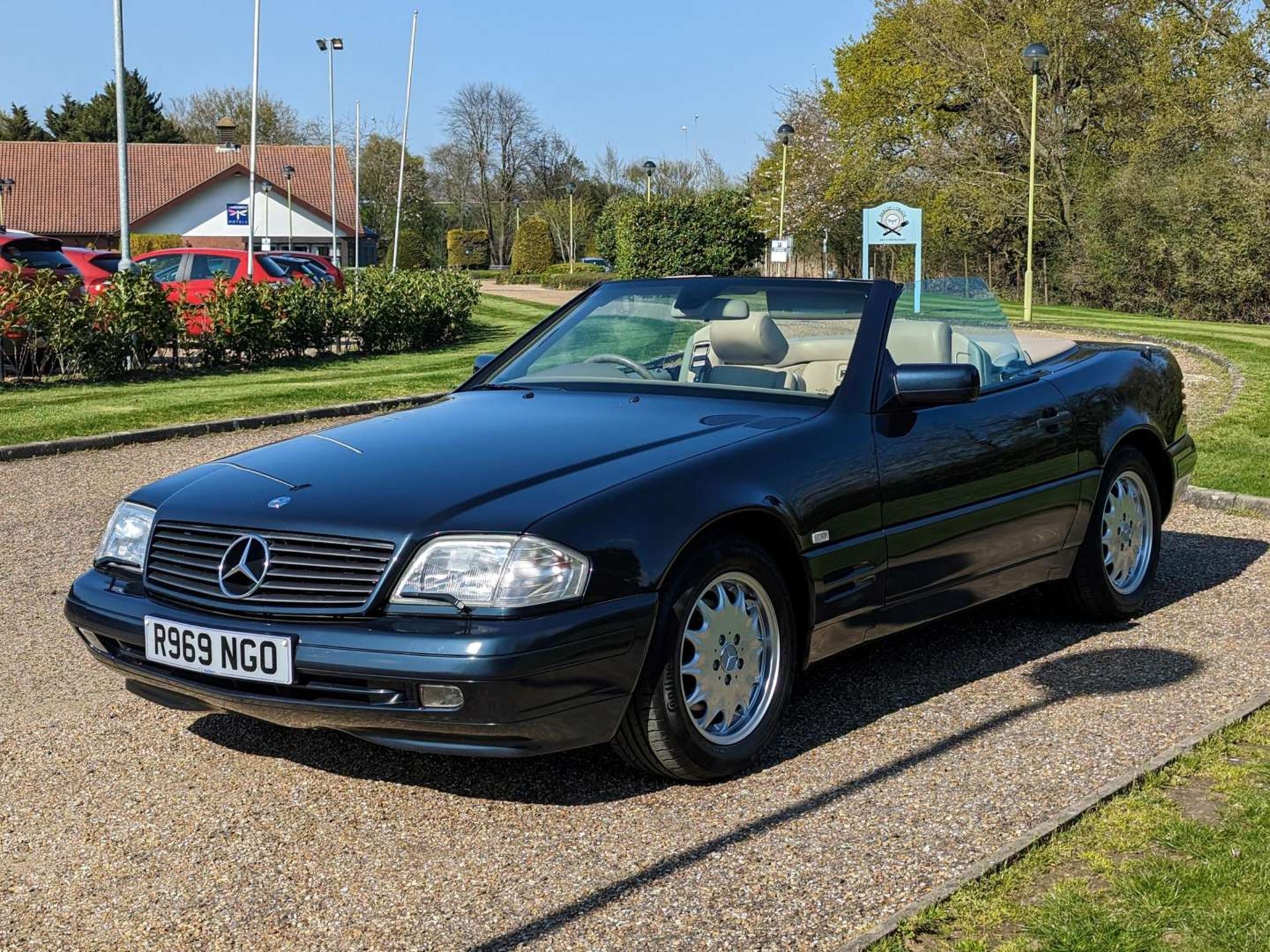 1998 MERCEDES R129 SL 320 AUTO - Image 3 of 26