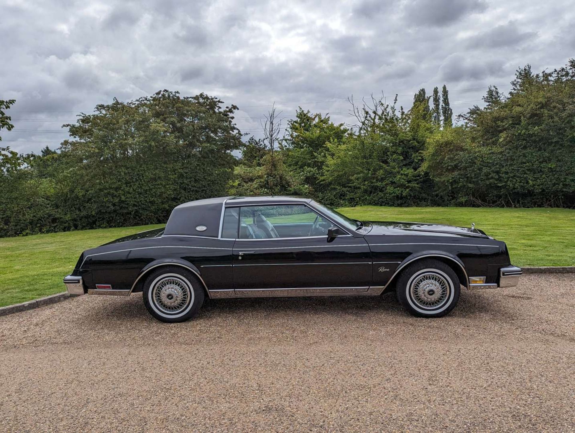 1985 BUICK RIVIERA LHD - Image 8 of 30