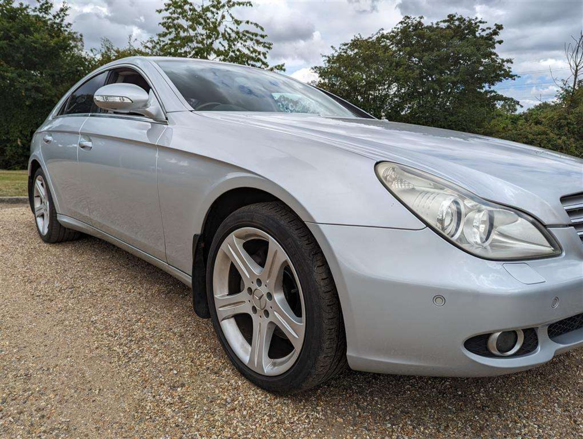 2005 MERCEDES CLS 500 AUTO - Image 9 of 29