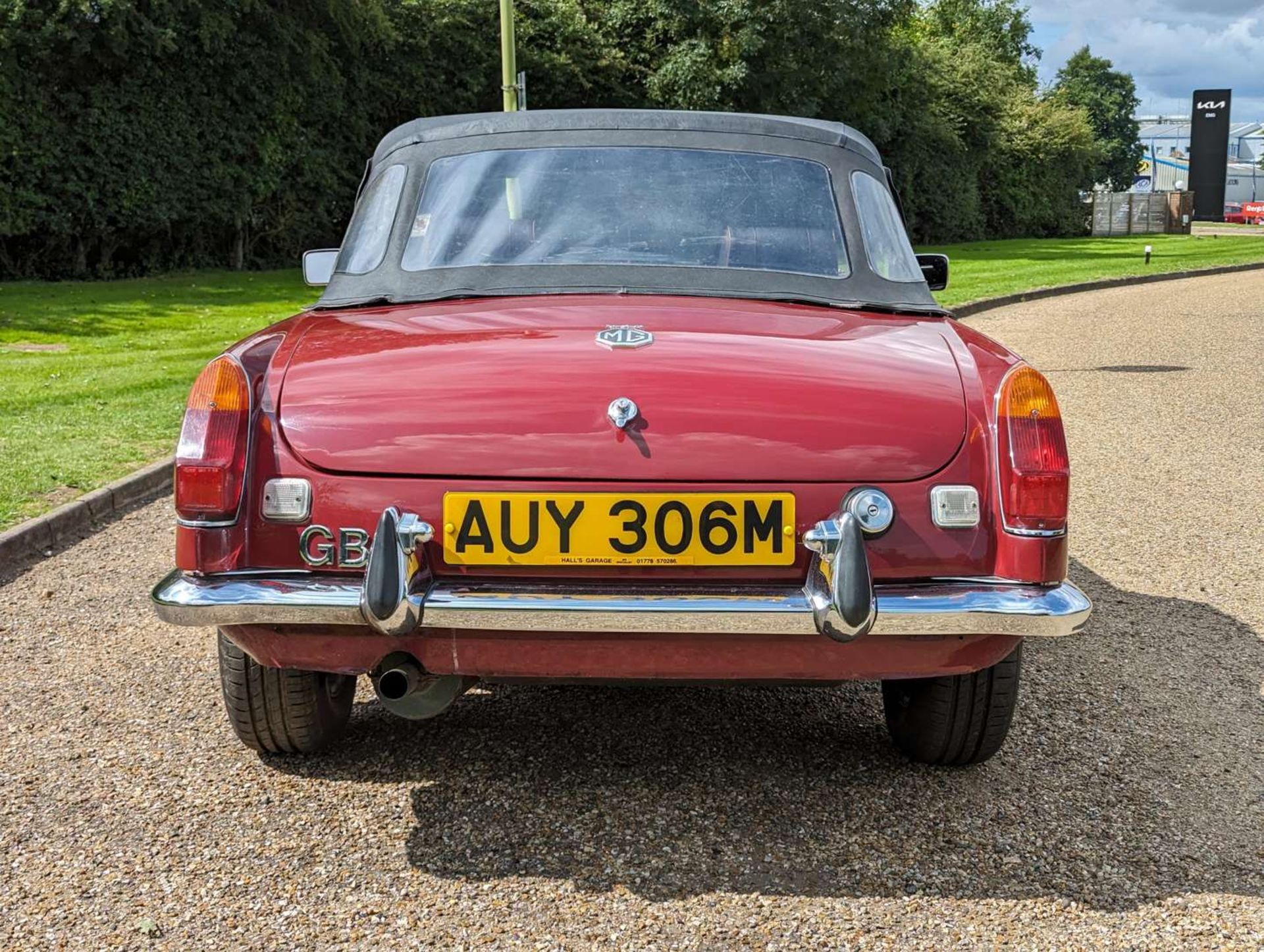 1974 MG B ROADSTER - Image 6 of 29