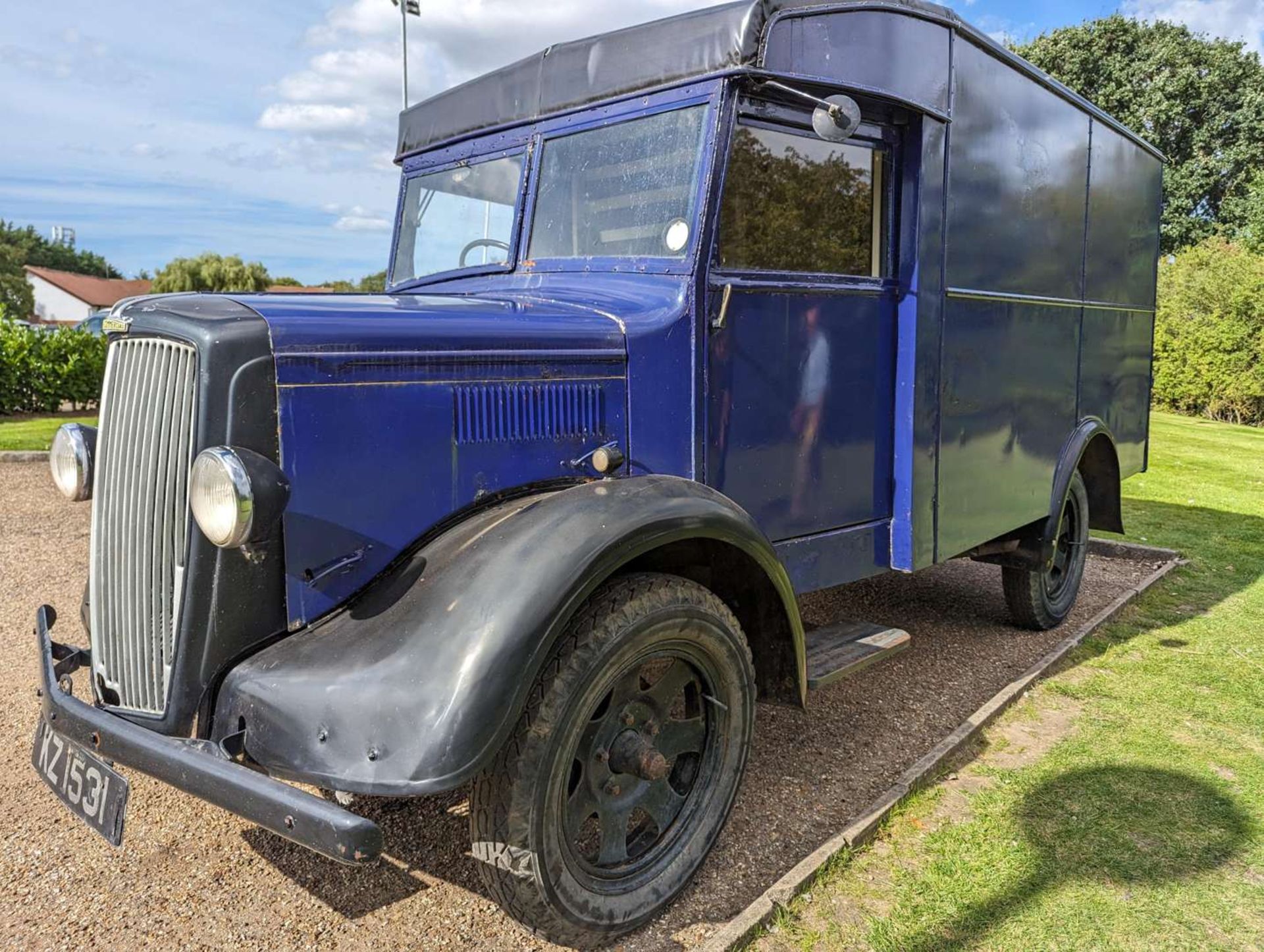 1948 MORRIS COMMERCIAL VAN - Image 12 of 30