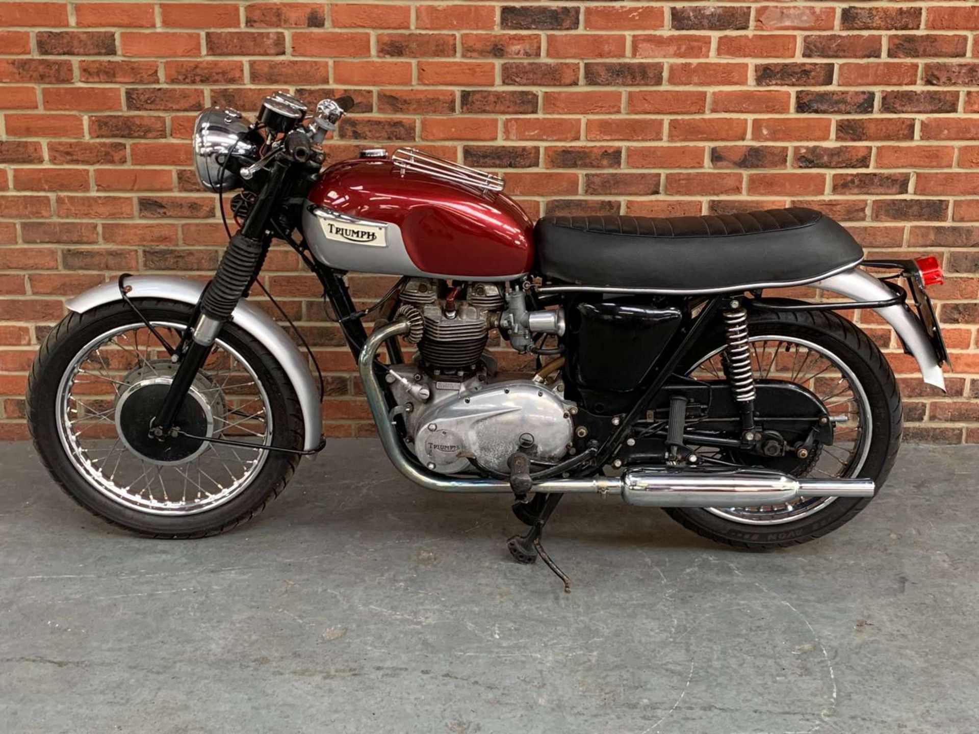 1968 TRIUMPH BONNEVILLE T120 - Image 2 of 20