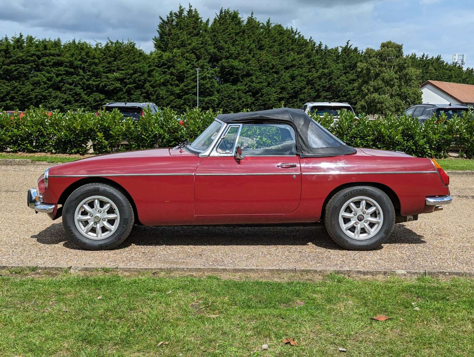 1974 MG B ROADSTER - Image 4 of 29