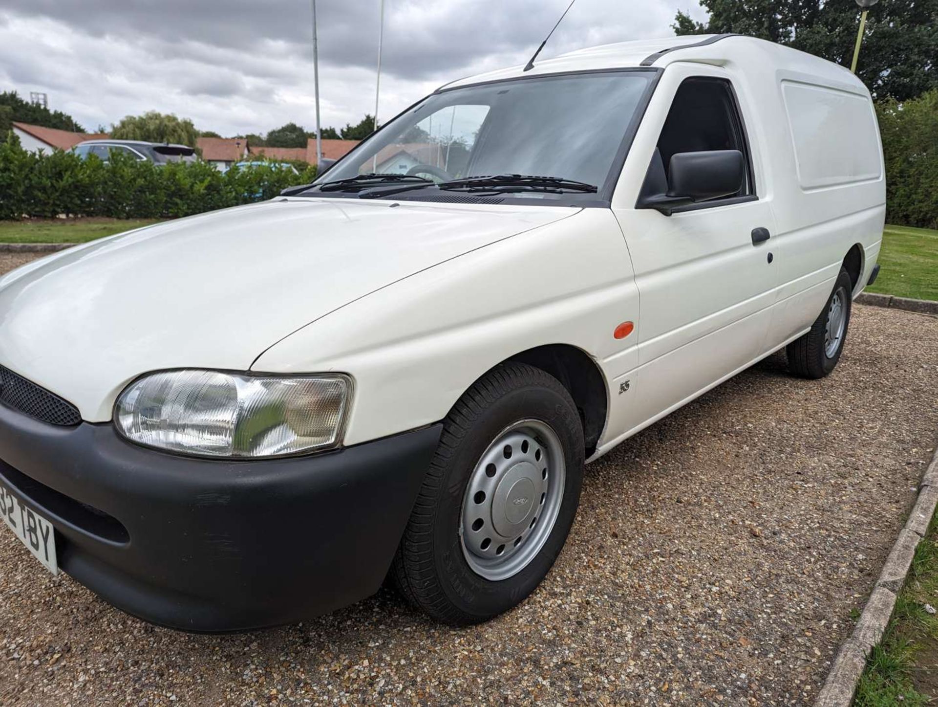 2000 FORD ESCORT 55 D VAN - Image 12 of 25