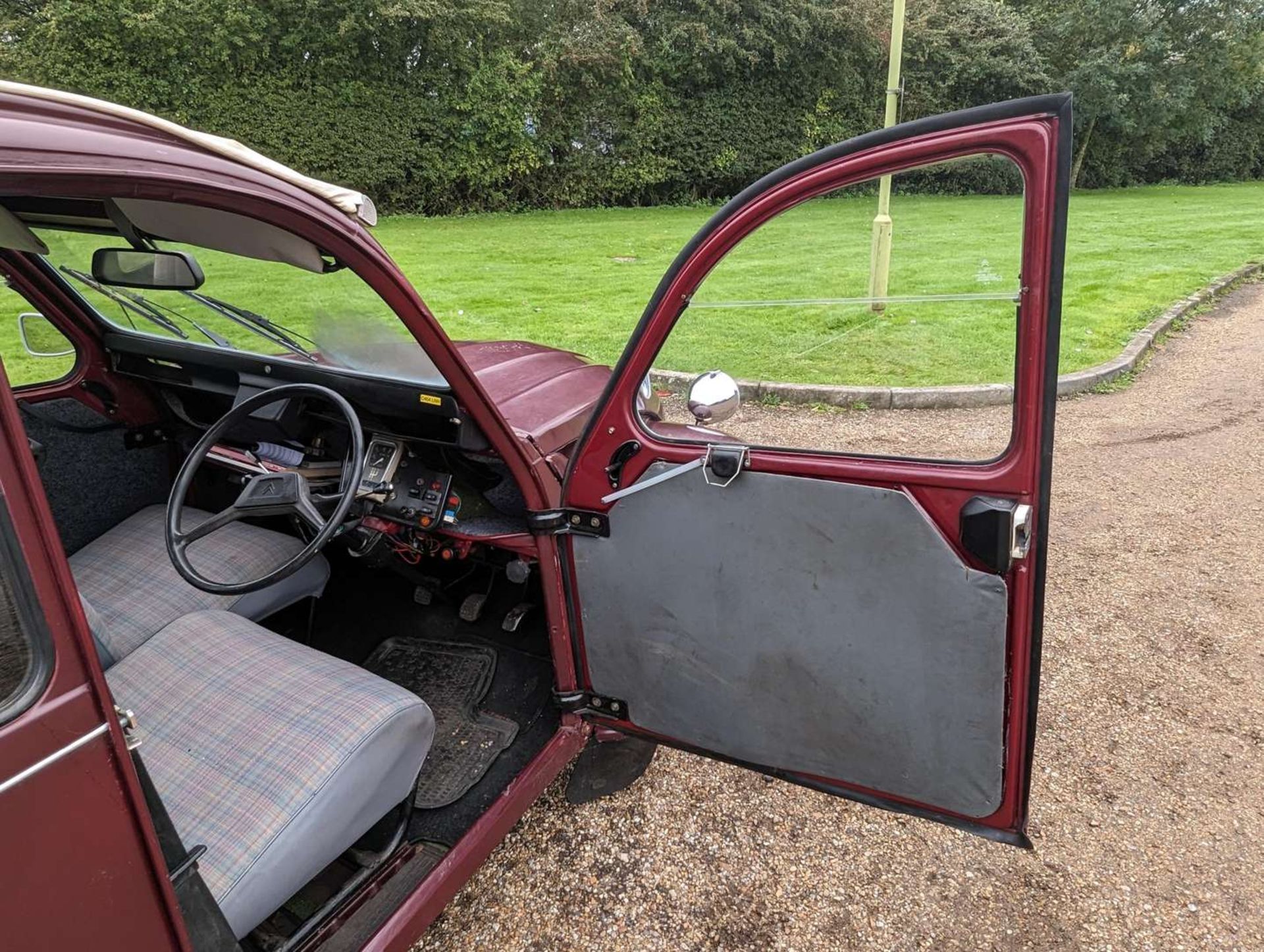 1985 CITROEN 2 CV6 SPECIAL - Image 18 of 30