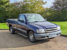 2002 TOYOTA HILUX 2WD PICK-UP