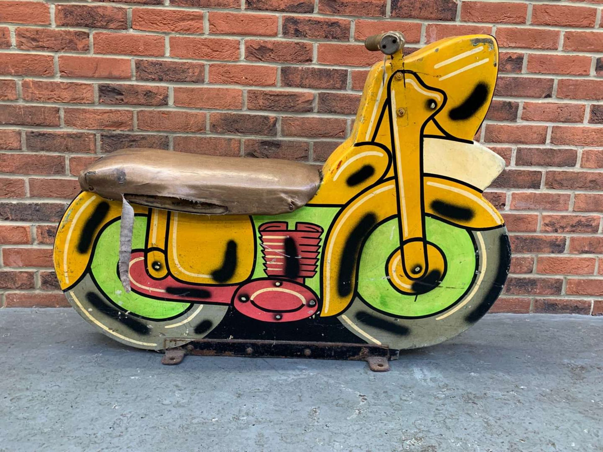 Vintage Wooden Painted Motorcycle Fairground Ride - Image 3 of 4