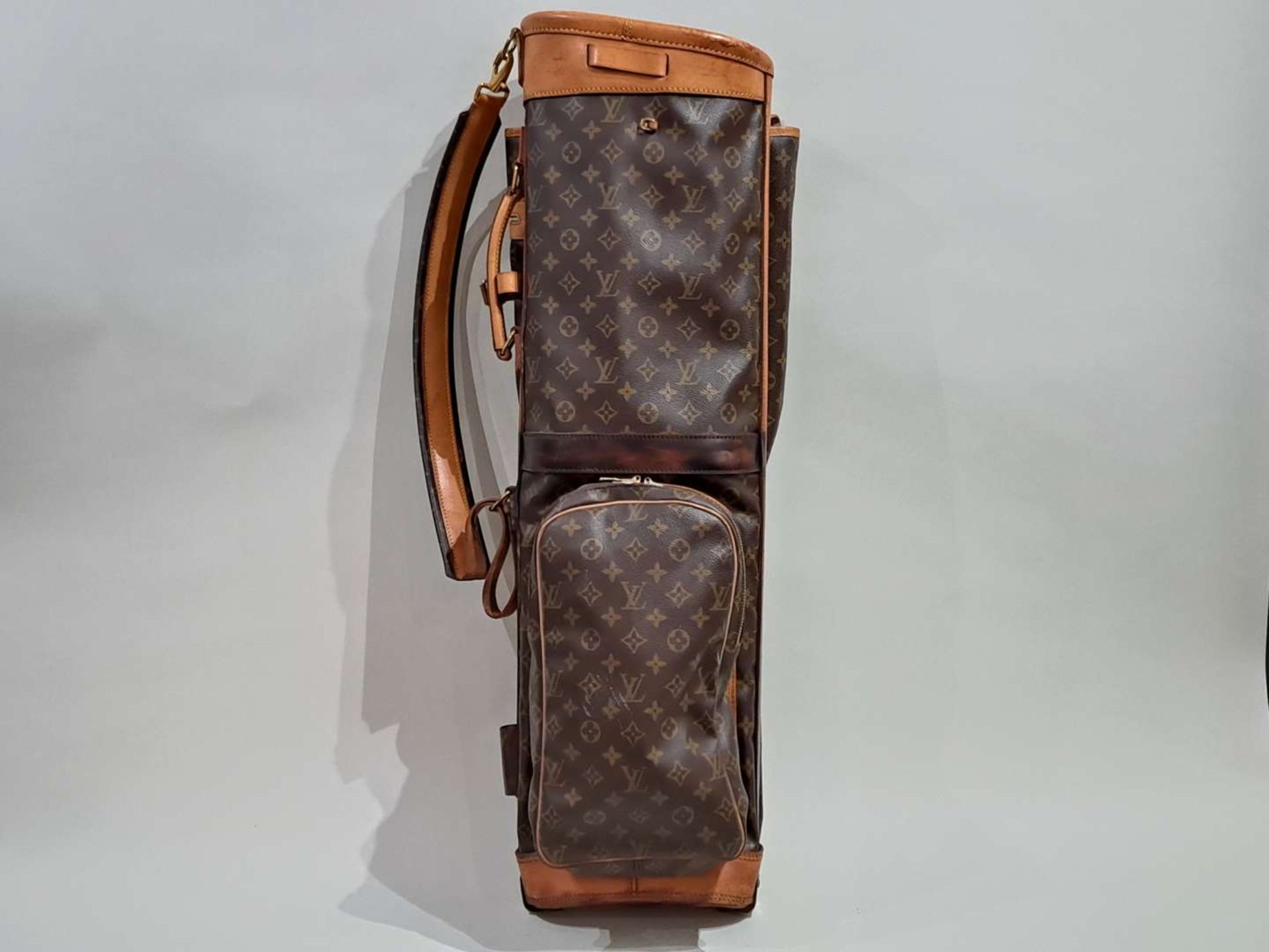 Louis Vuitton Golf Bag - Image 2 of 12