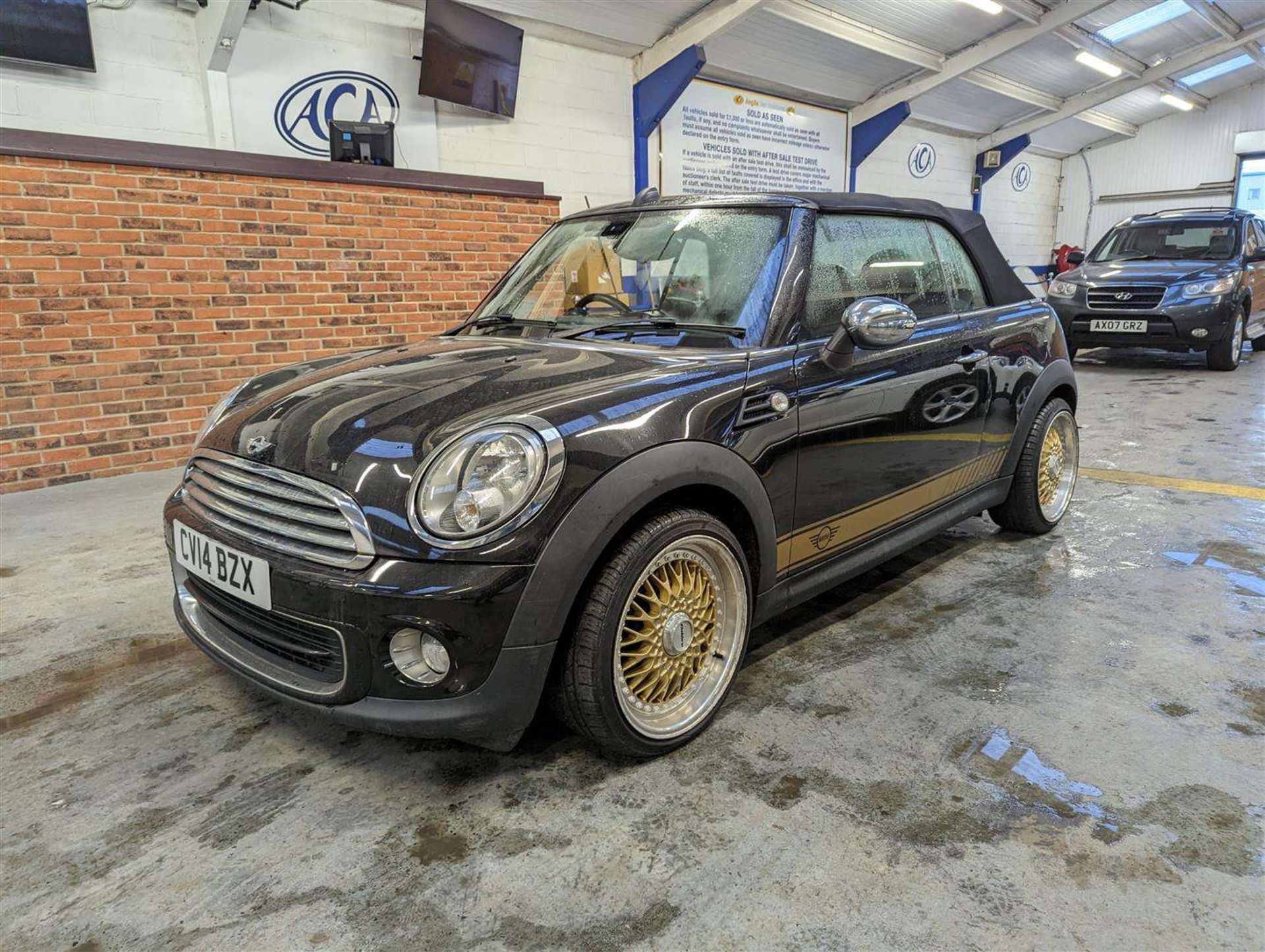 2014 MINI ONE - Image 22 of 27