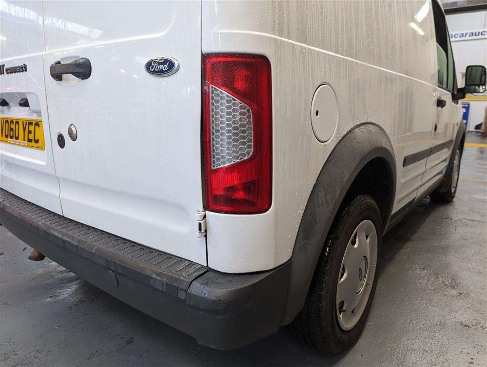 2010 FORD TRANSIT CONNECT 75 T200 - Image 8 of 17